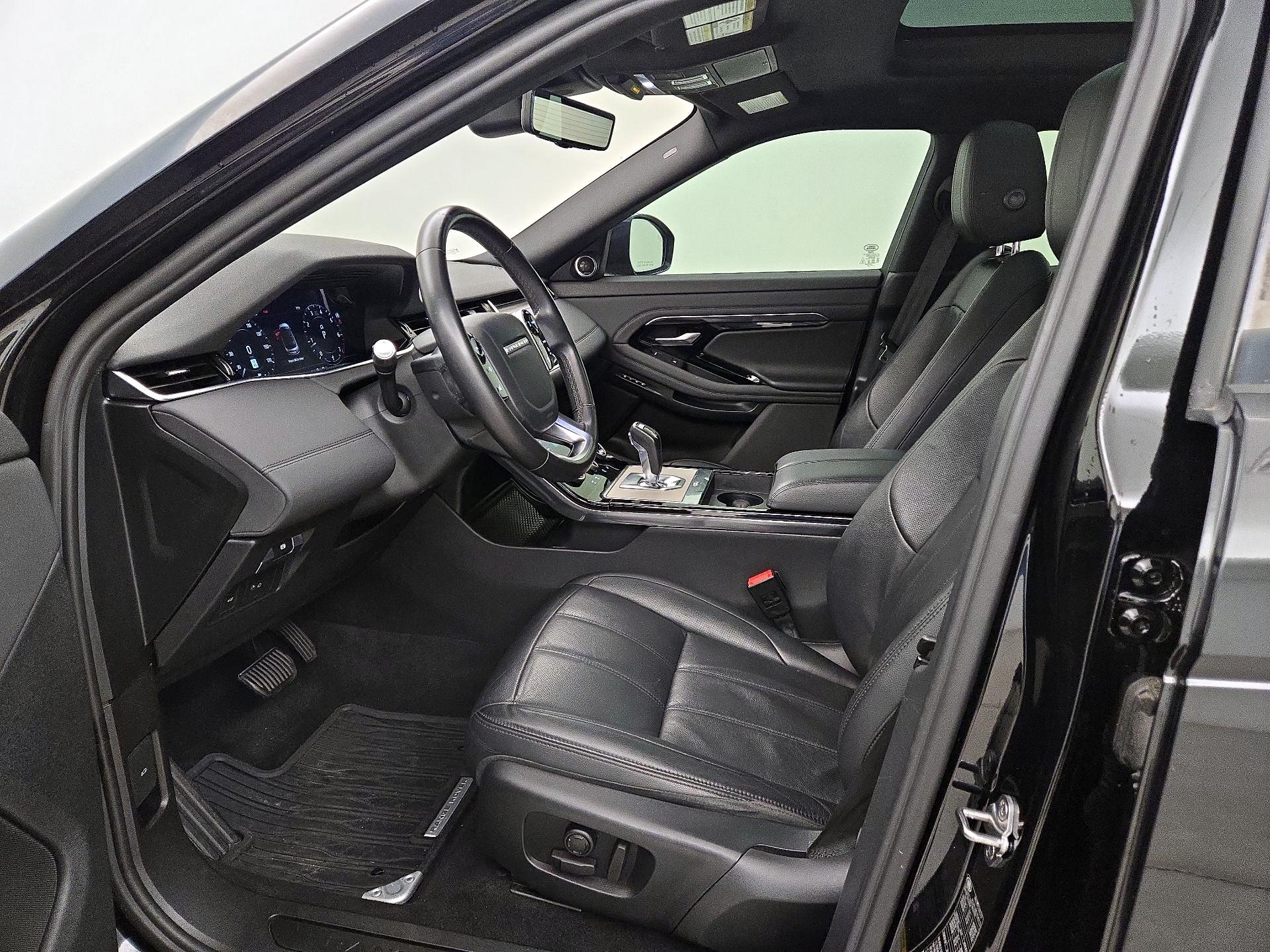 Thumbnail: 2020 Land Rover Range Rover Evoque - 11