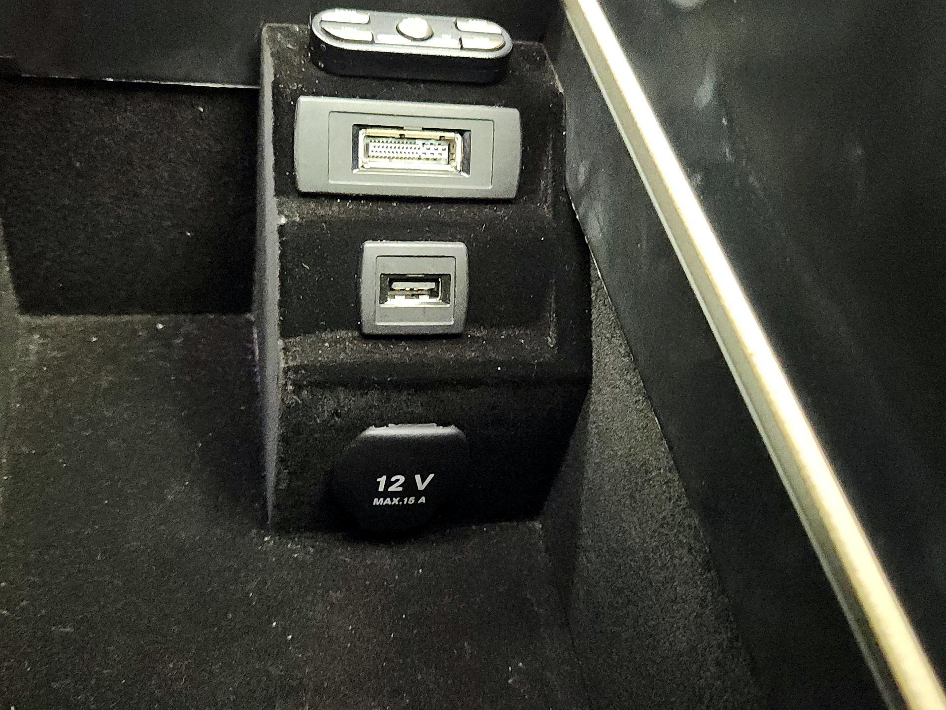 Thumbnail: 2015 Mercedes-Benz SL-Class - 19