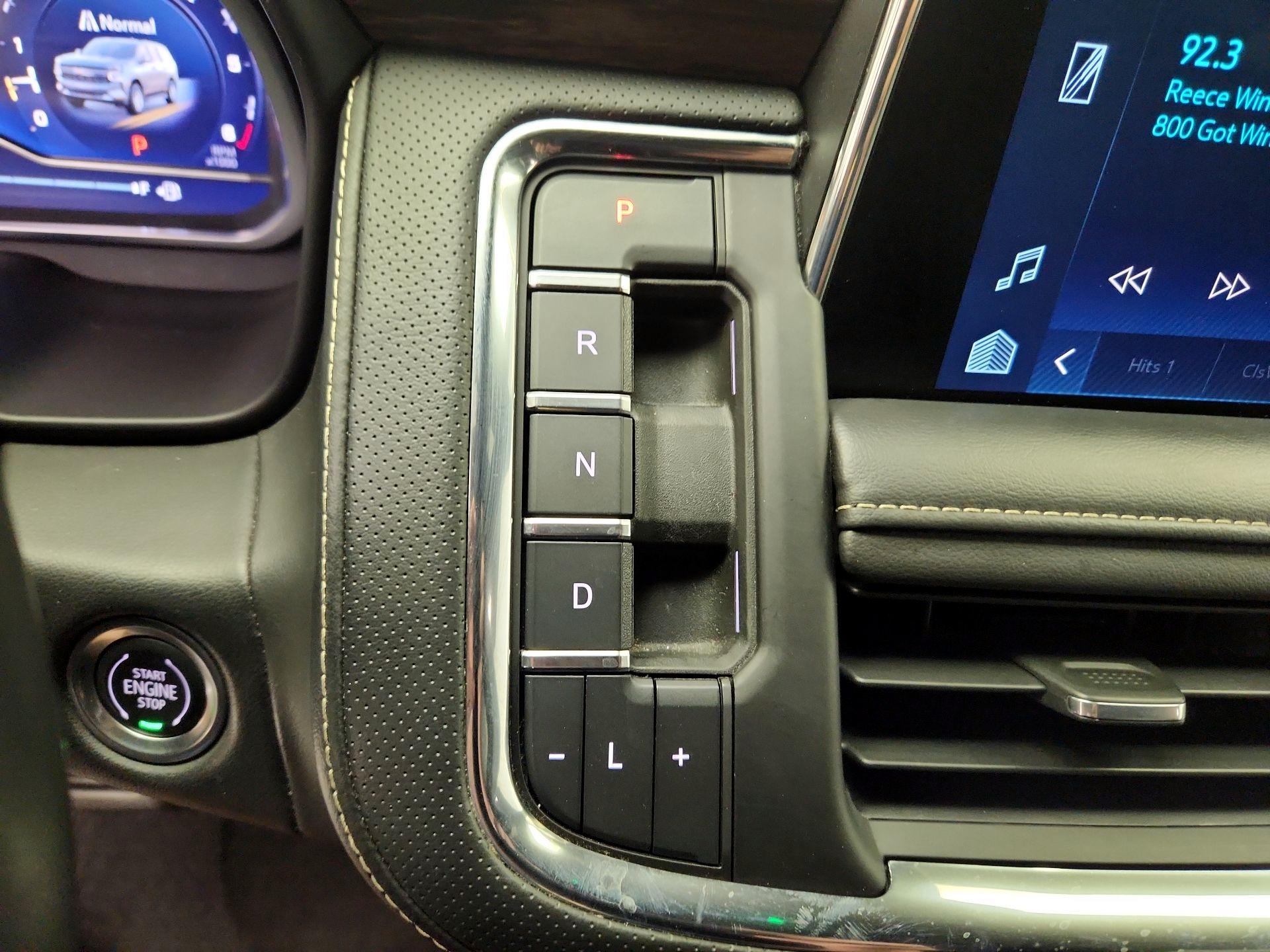 Thumbnail: 2023 Chevrolet Suburban - 18