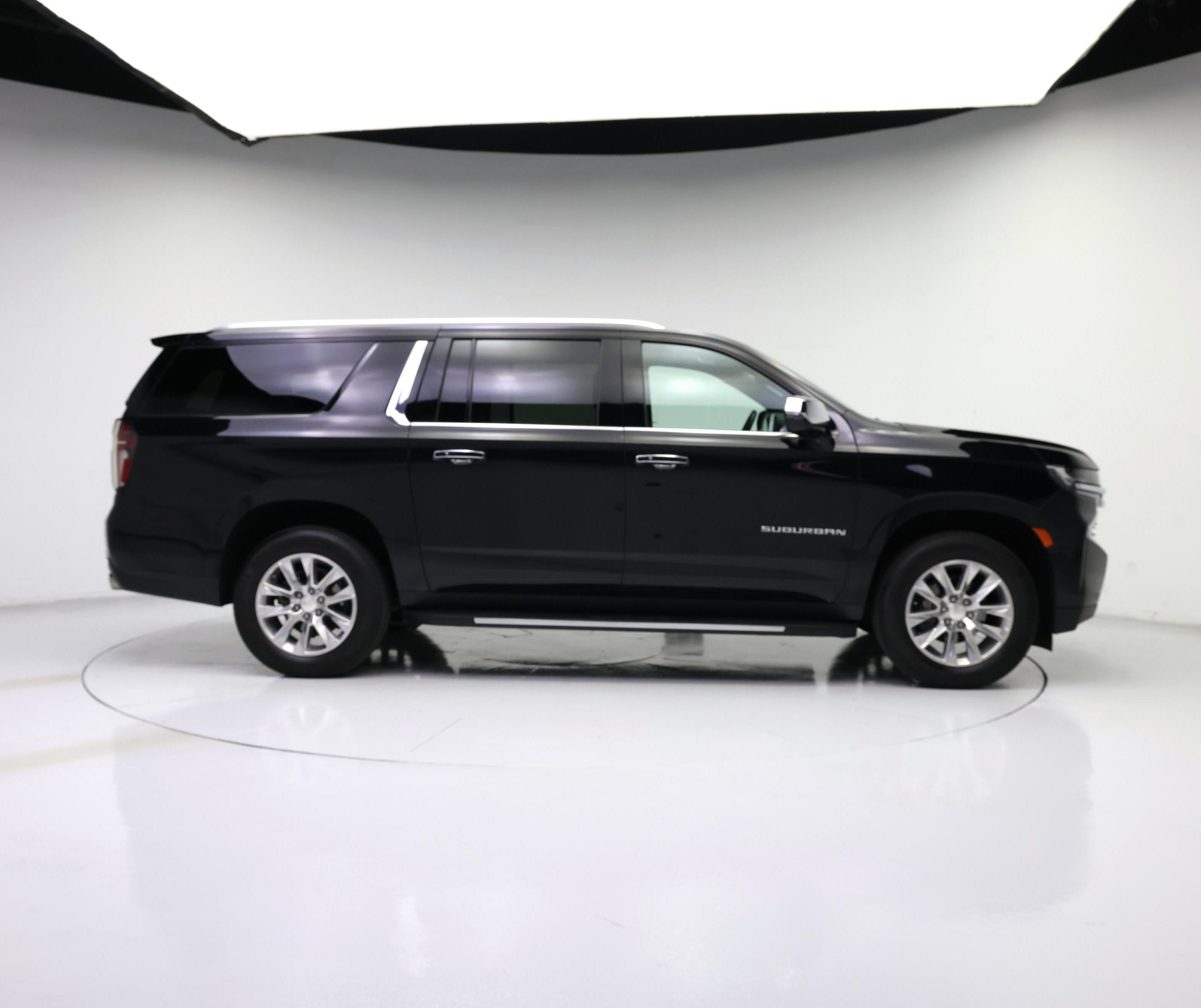 Thumbnail: 2023 Chevrolet Suburban - 7