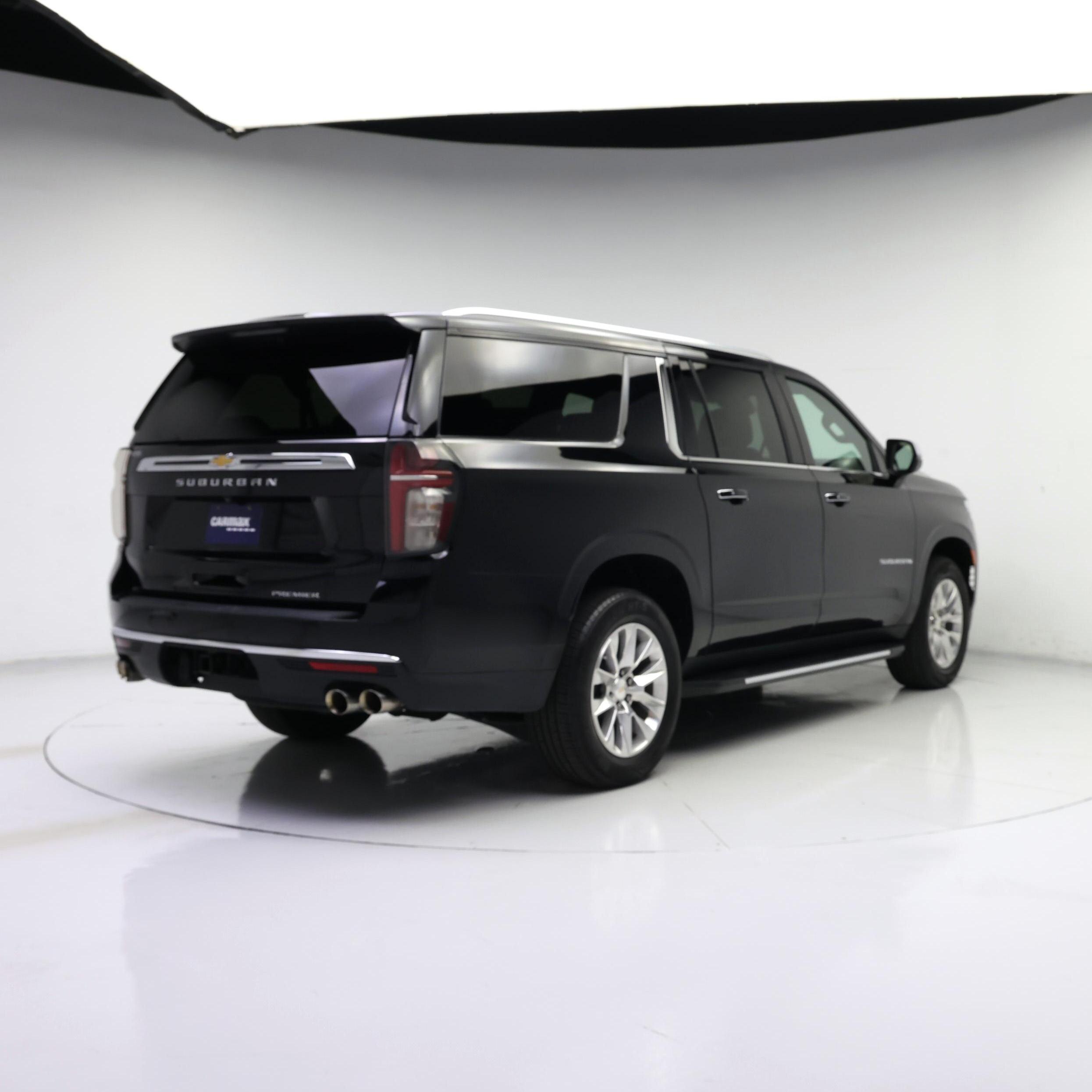 Thumbnail: 2023 Chevrolet Suburban - 8