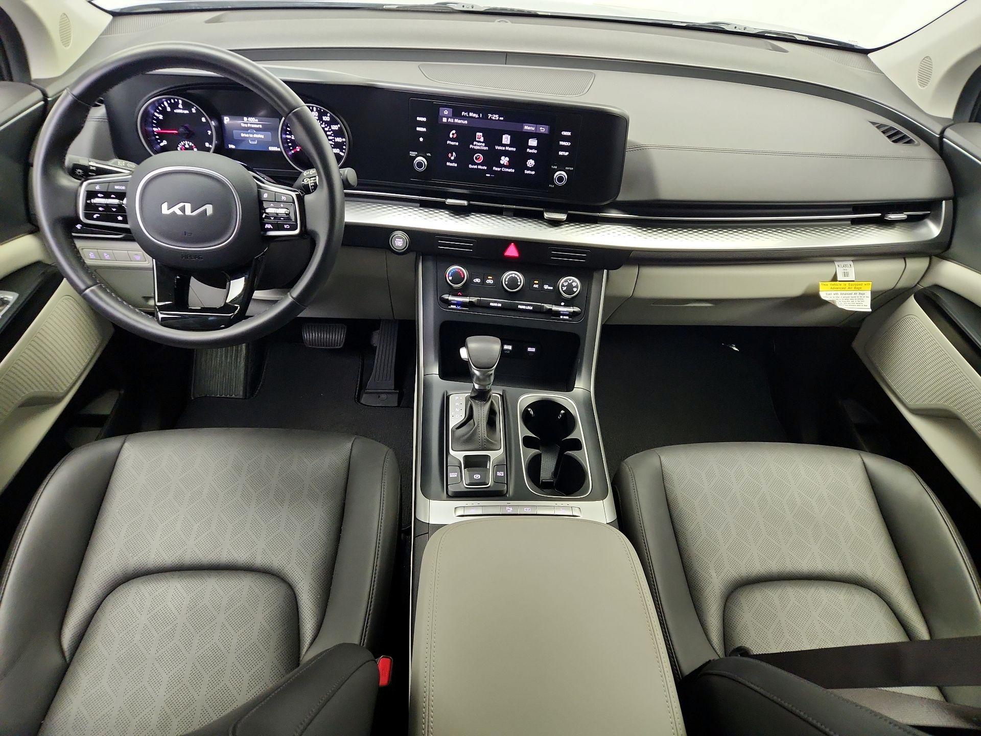 Thumbnail: 2024 Kia Carnival - 9