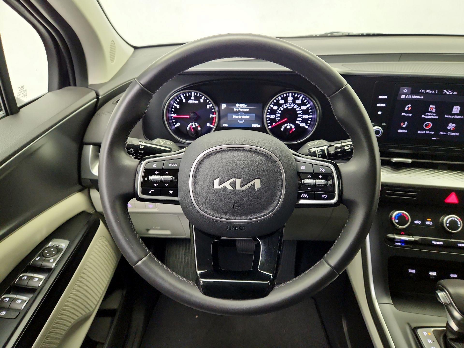 Thumbnail: 2024 Kia Carnival - 10