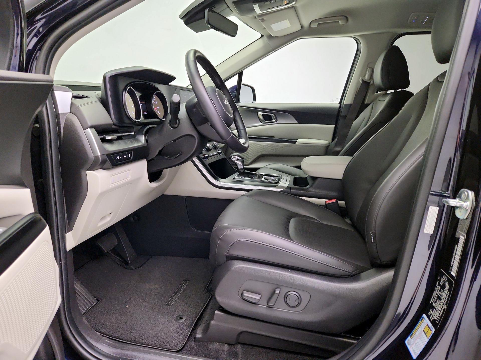 Thumbnail: 2024 Kia Carnival - 11