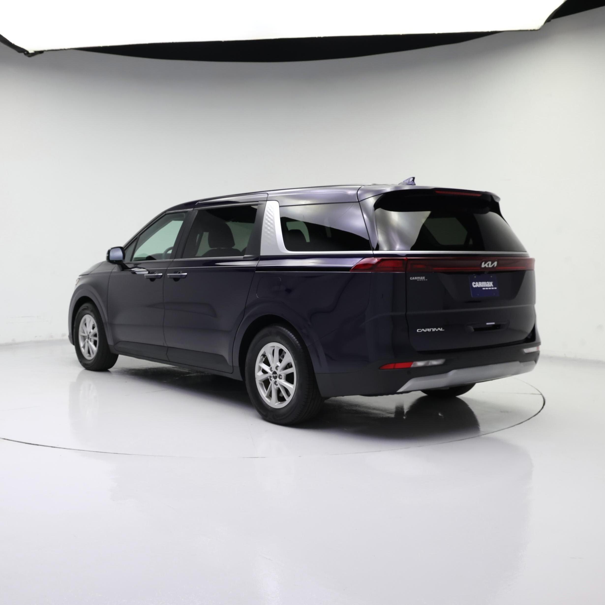 Thumbnail: 2024 Kia Carnival - 2