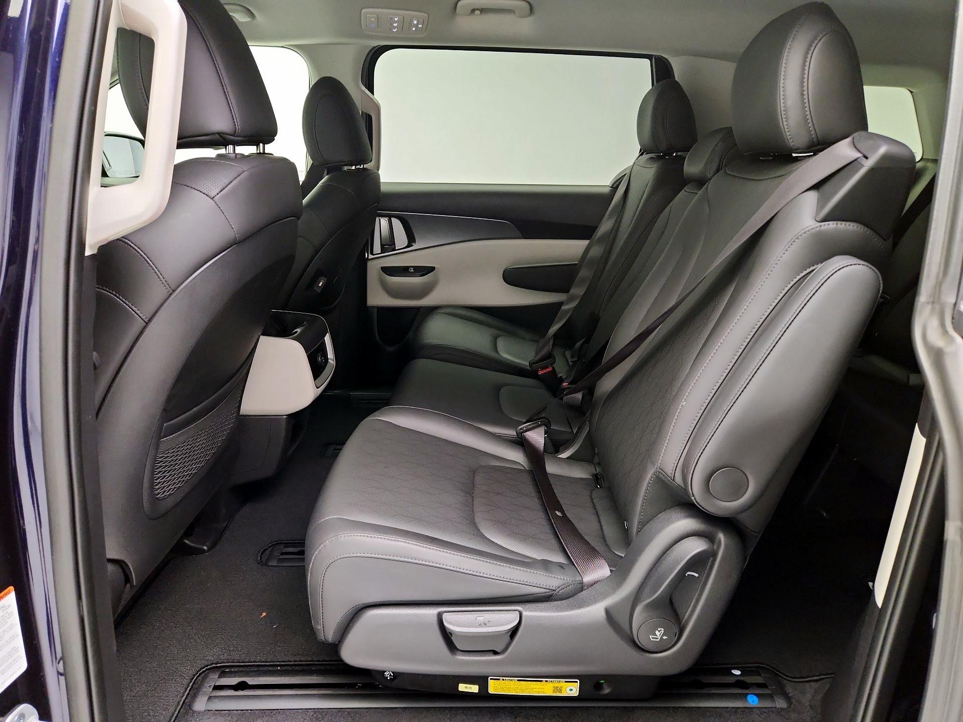 Thumbnail: 2024 Kia Carnival - 19