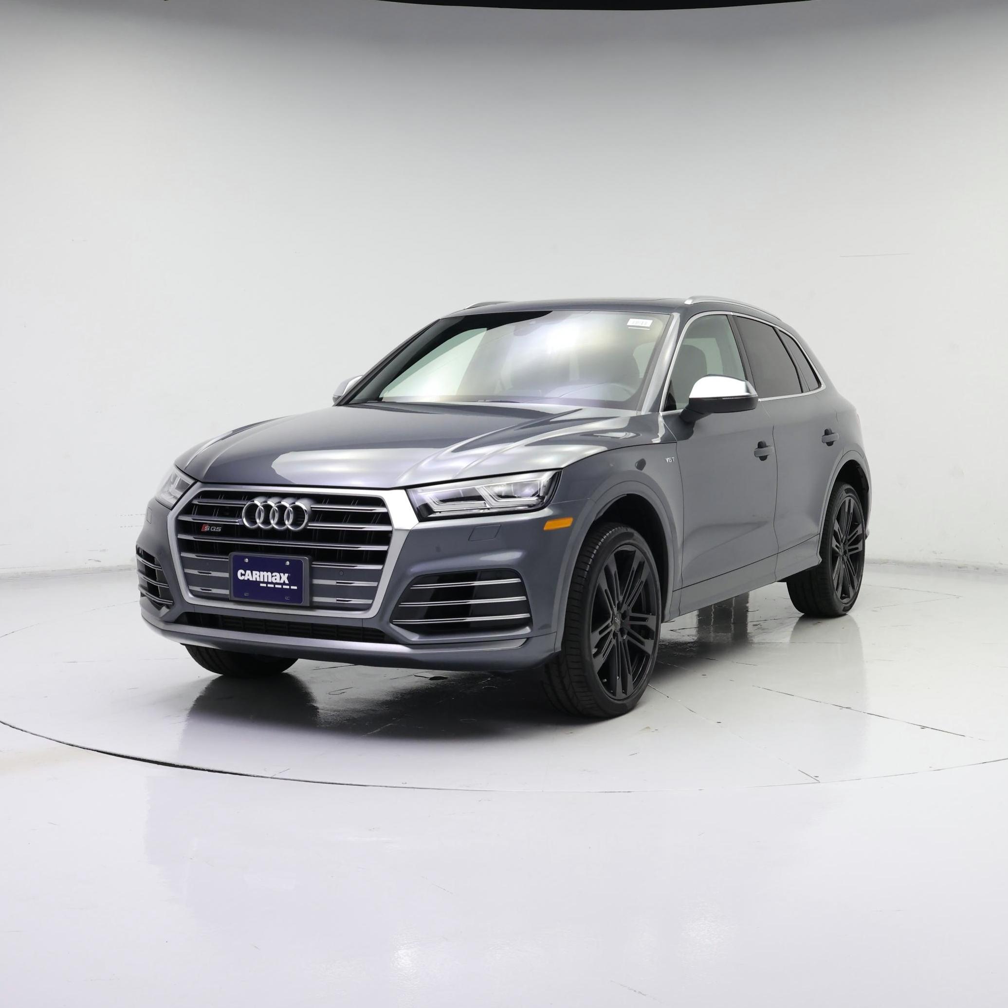 Thumbnail: 2018 Audi SQ5 - 4