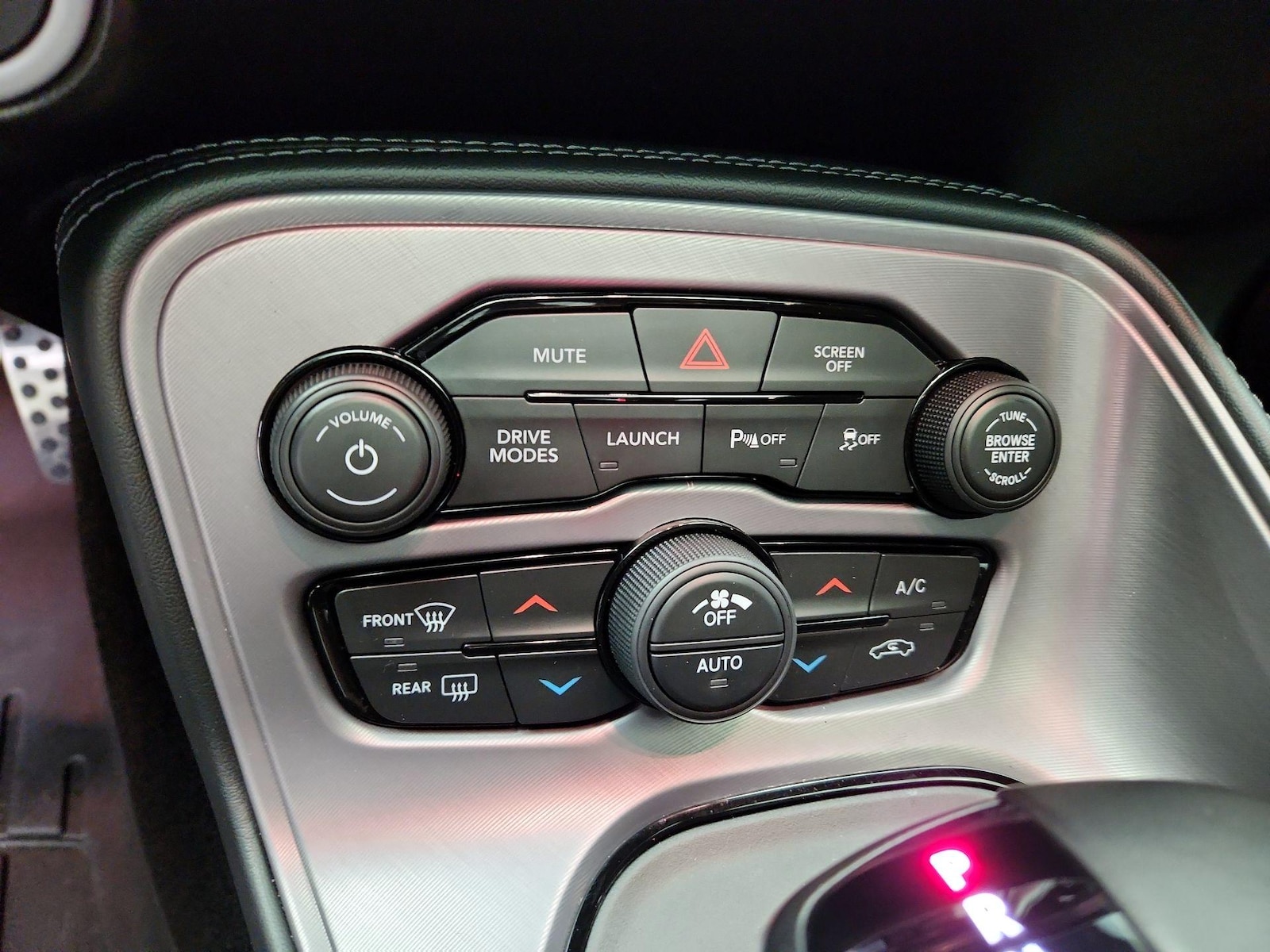 2023 Dodge Challenger R/T - Photo 18