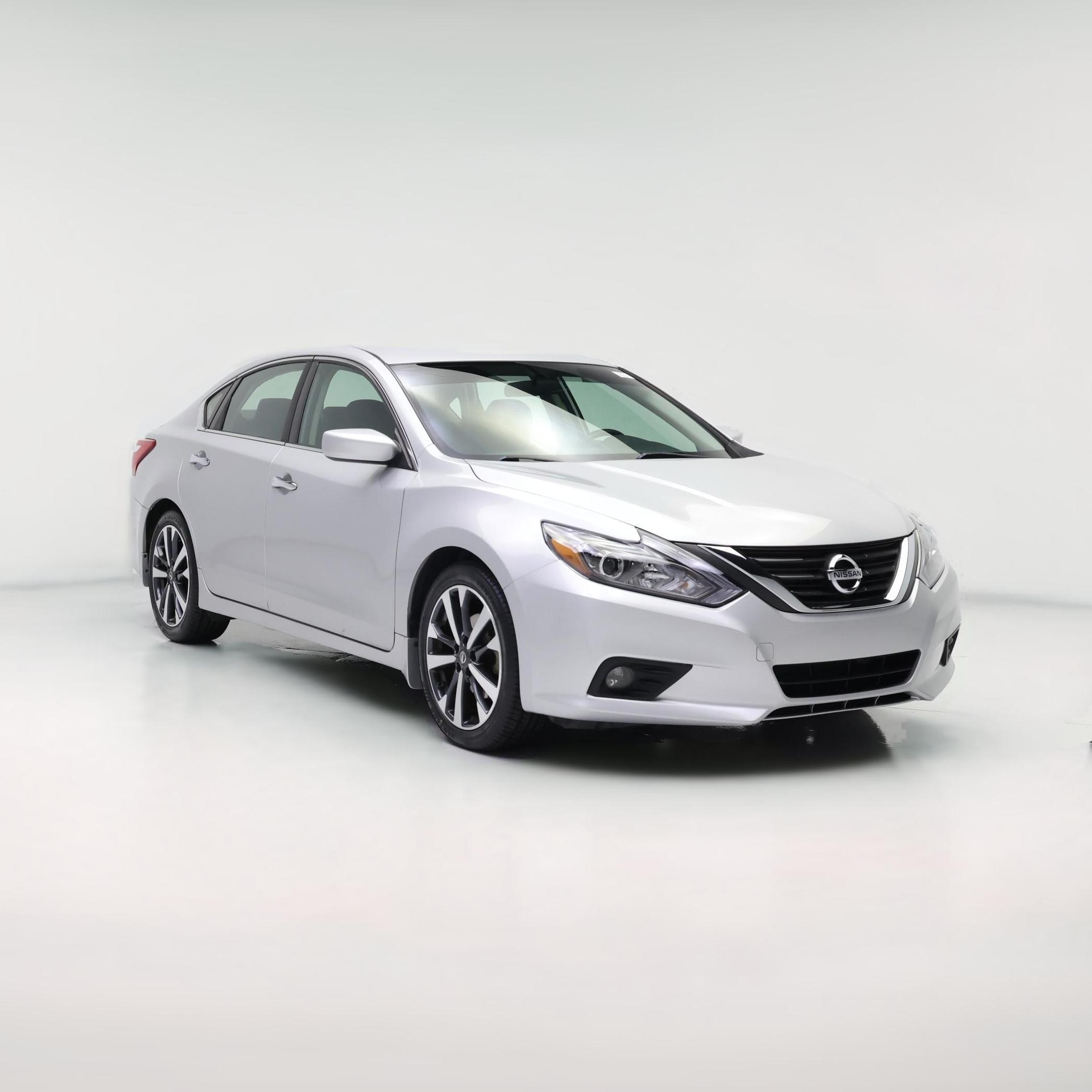 Thumbnail: 2016 Nissan Altima - 1
