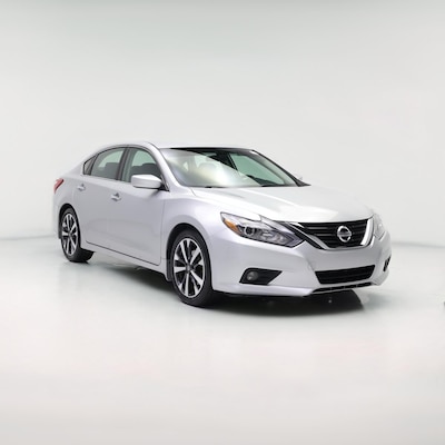 2016 Nissan Altima SR