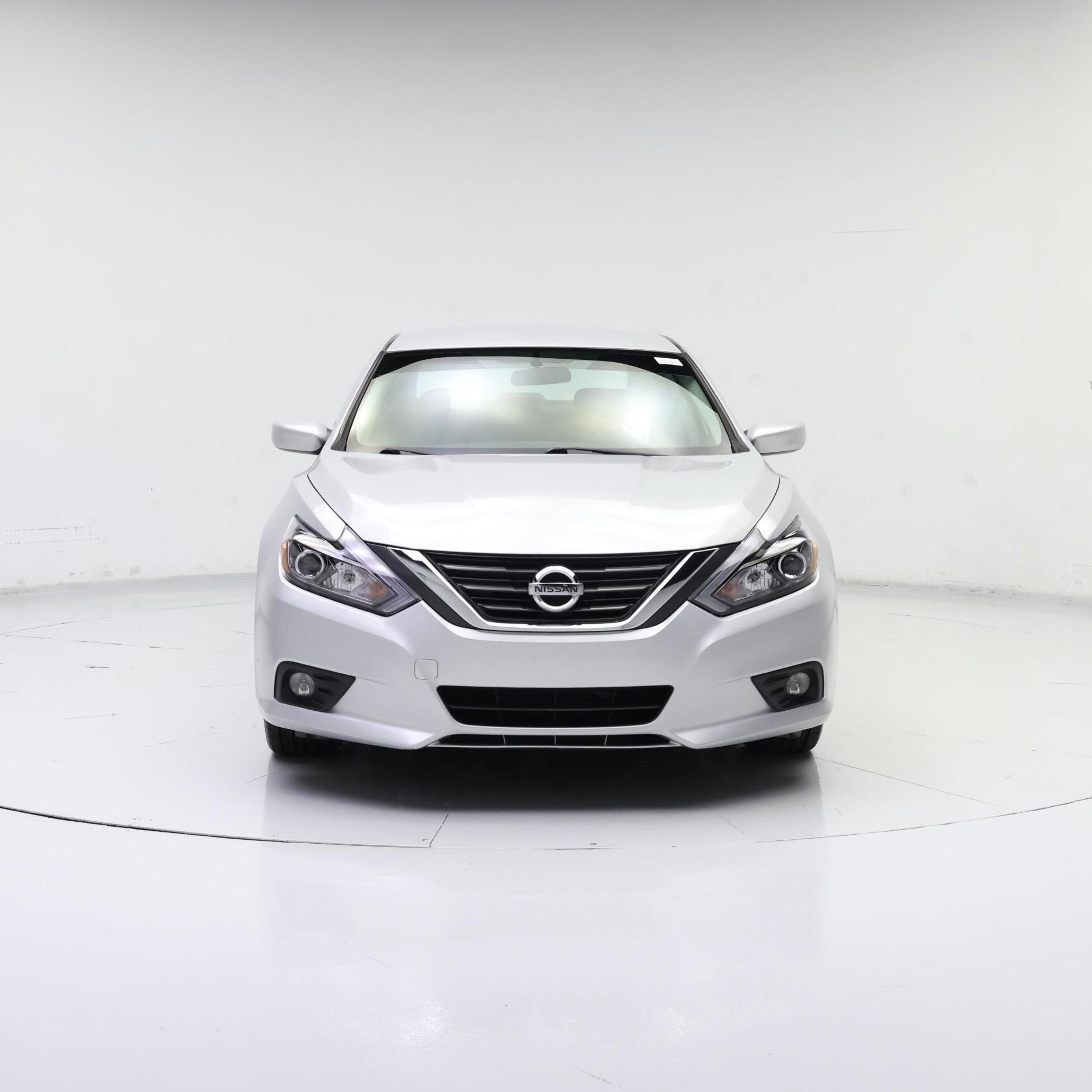 Thumbnail: 2016 Nissan Altima - 5