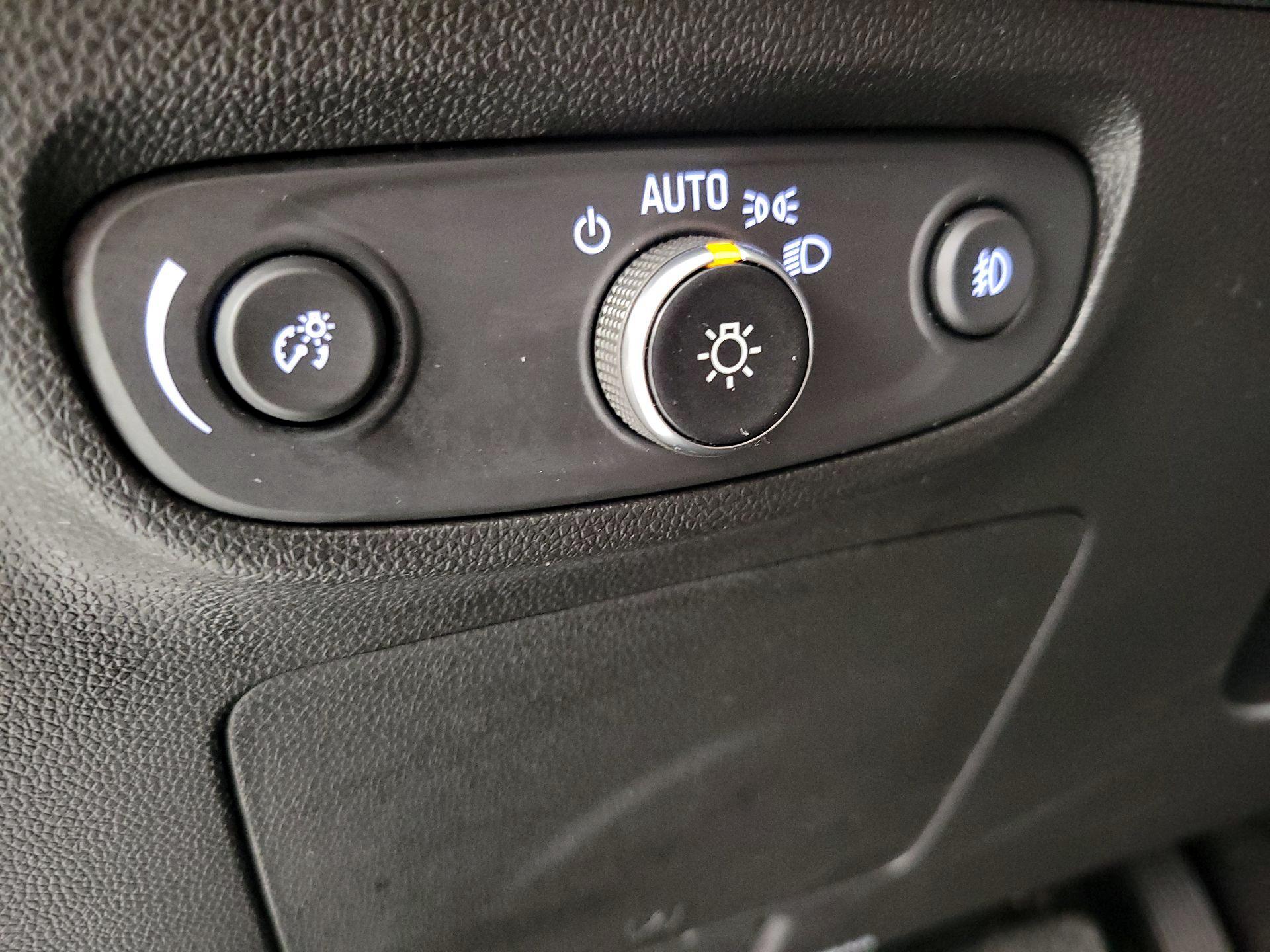 Thumbnail: 2023 Buick Encore GX - 13