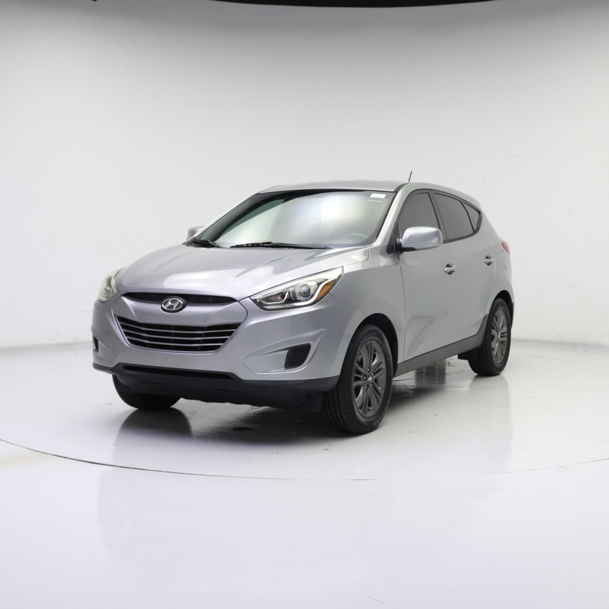 Thumbnail: 2015 Hyundai Tucson - 4