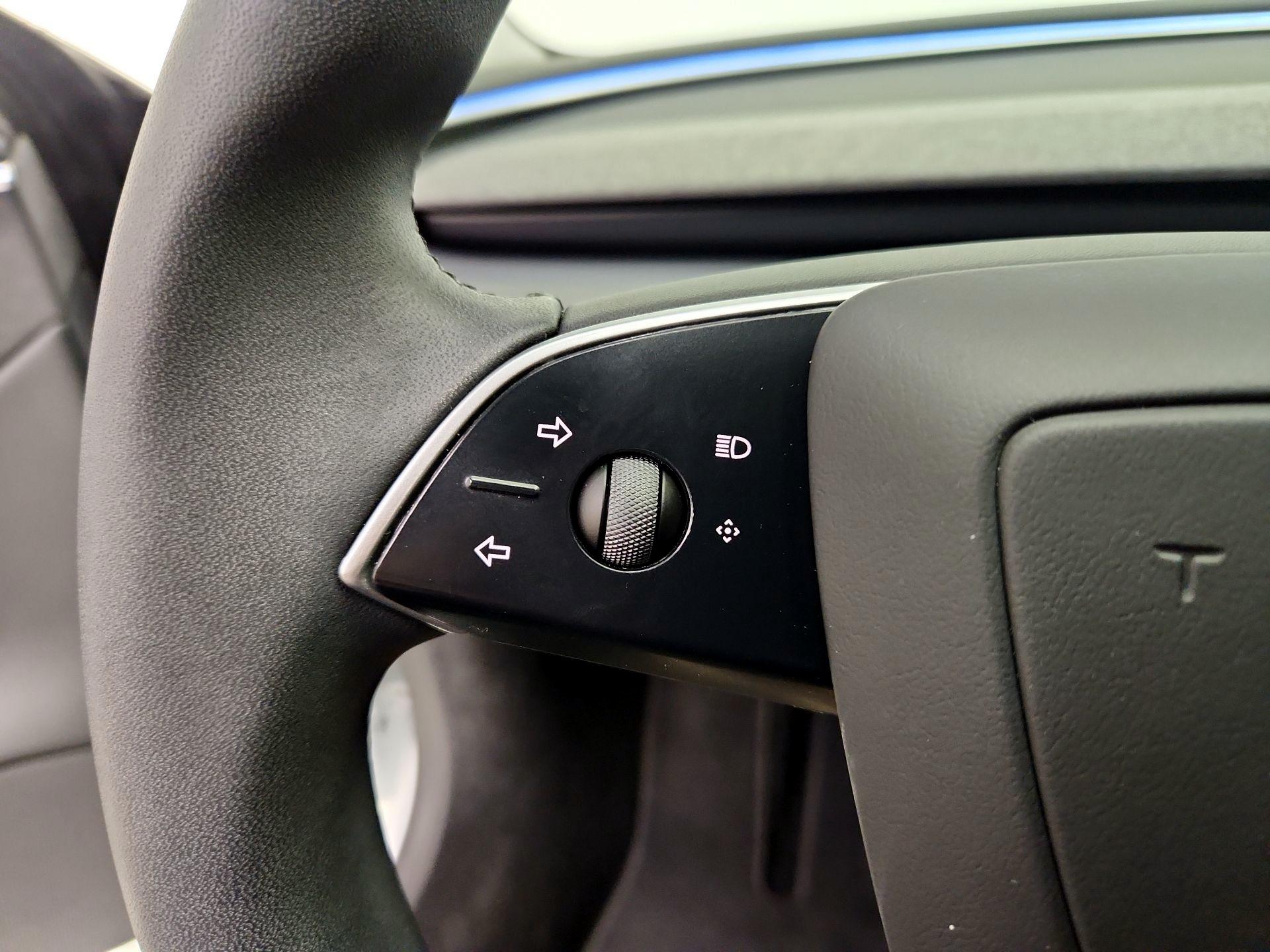 Thumbnail: 2025 Tesla Model 3 - 13
