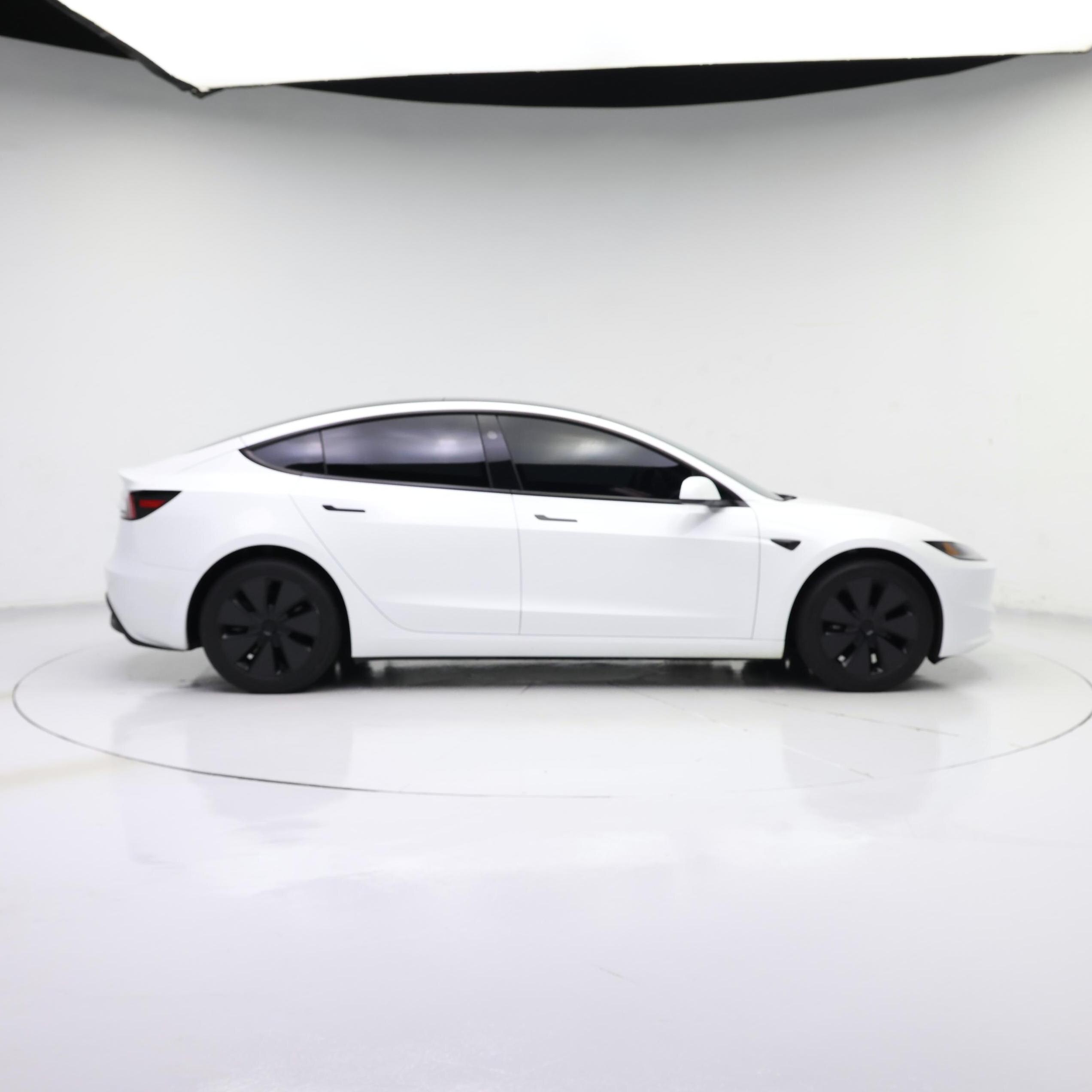 Thumbnail: 2025 Tesla Model 3 - 7