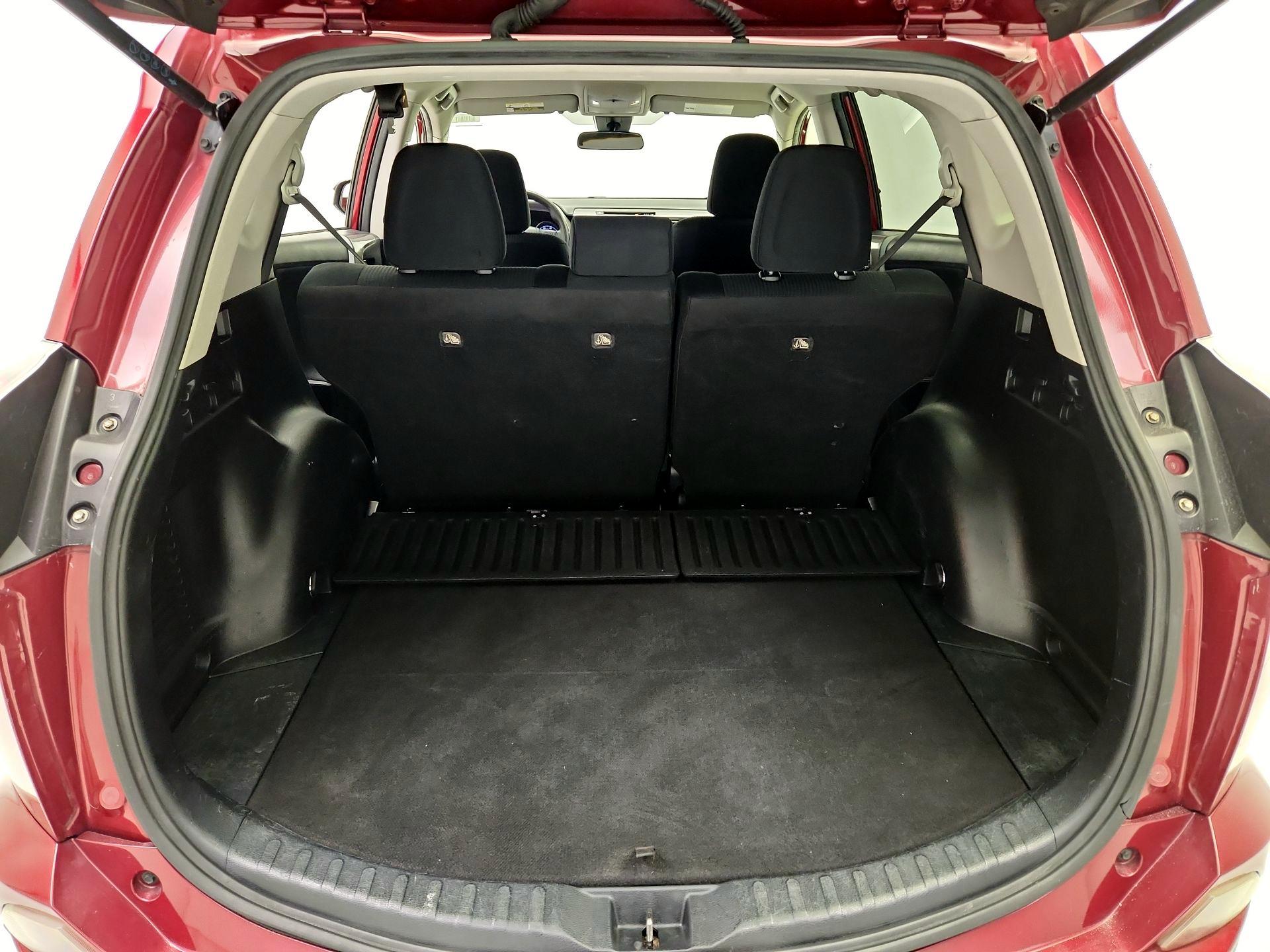 Thumbnail: 2018 Toyota RAV4 - 20