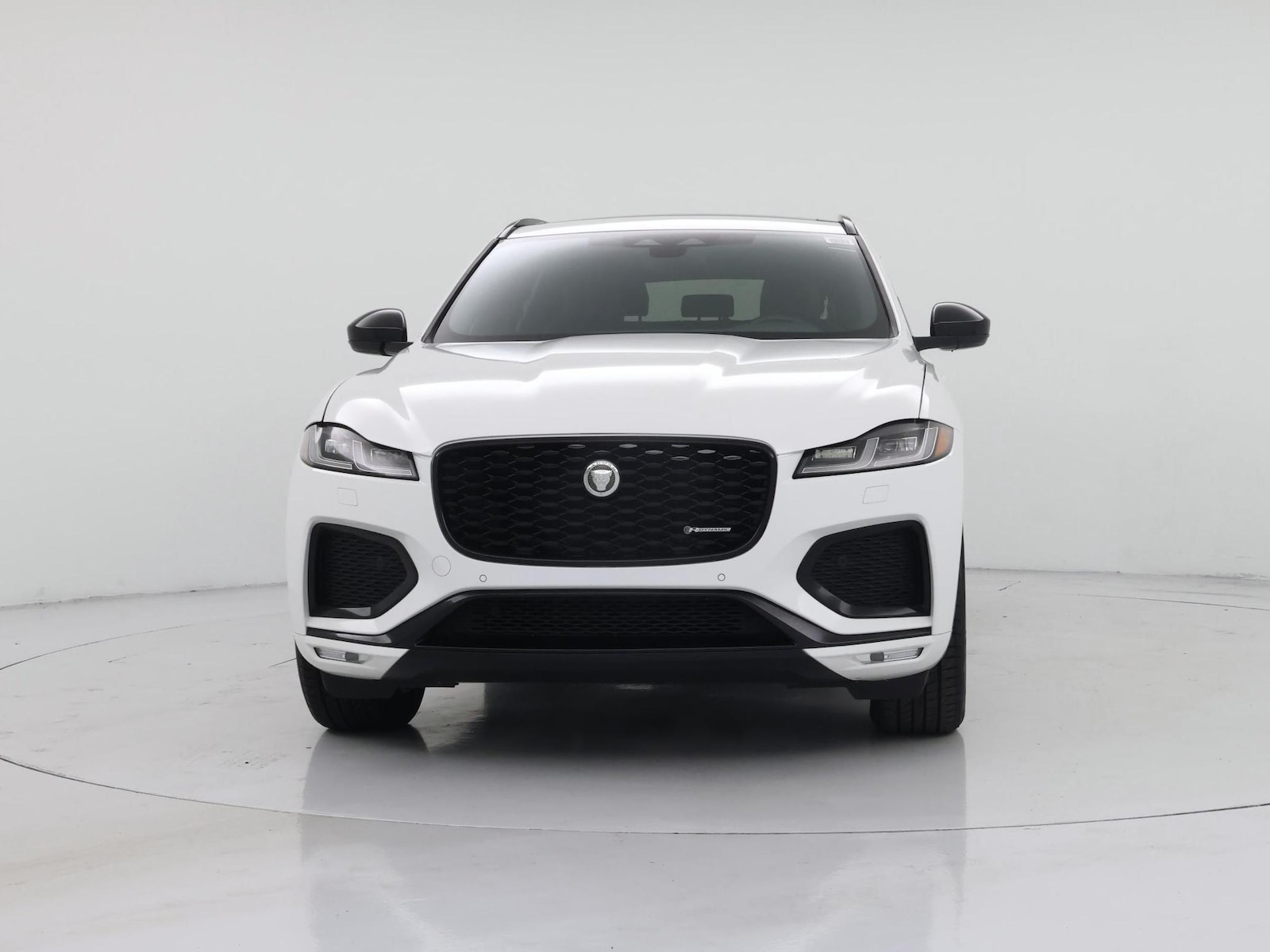 2025 Jaguar F-PACE R-Dynamic S - Photo 6