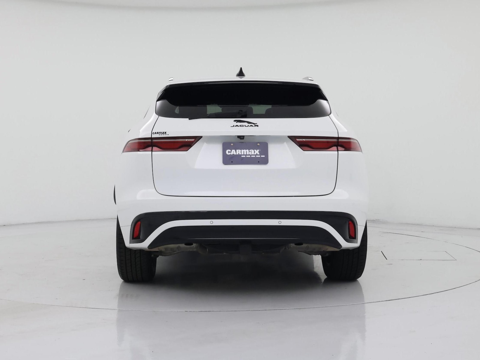 2025 Jaguar F-PACE R-Dynamic S - Photo 7