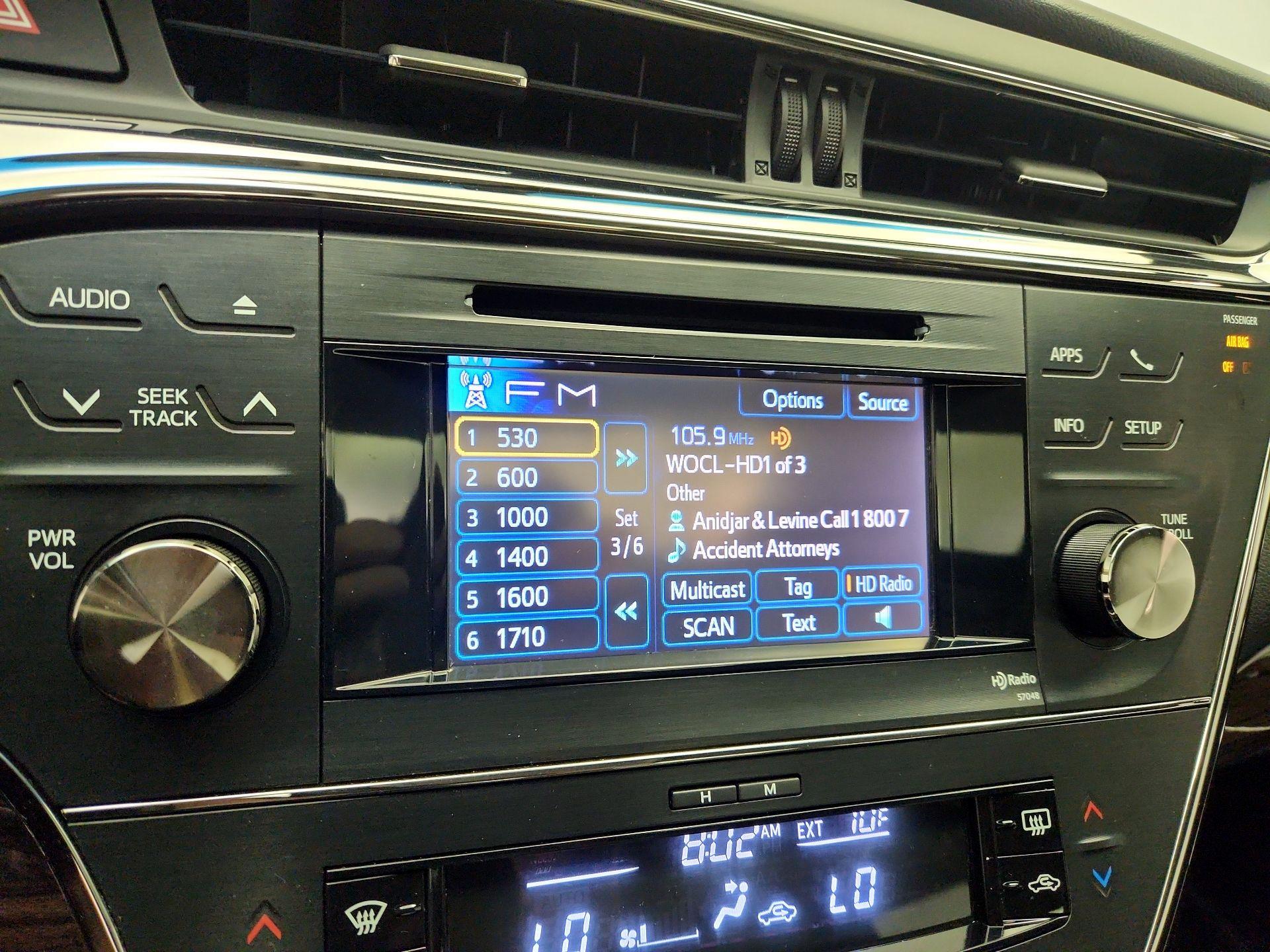 Thumbnail: 2014 Toyota Avalon - 16
