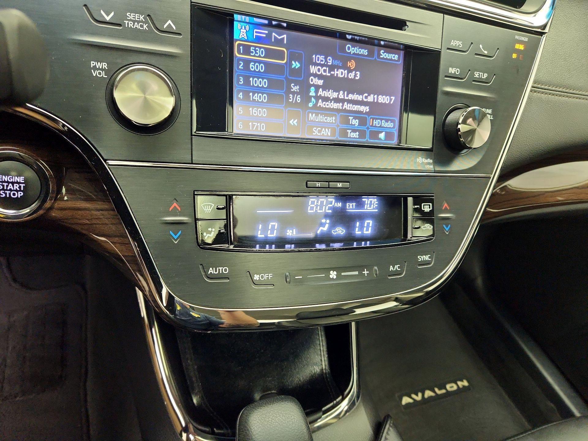 Thumbnail: 2014 Toyota Avalon - 17