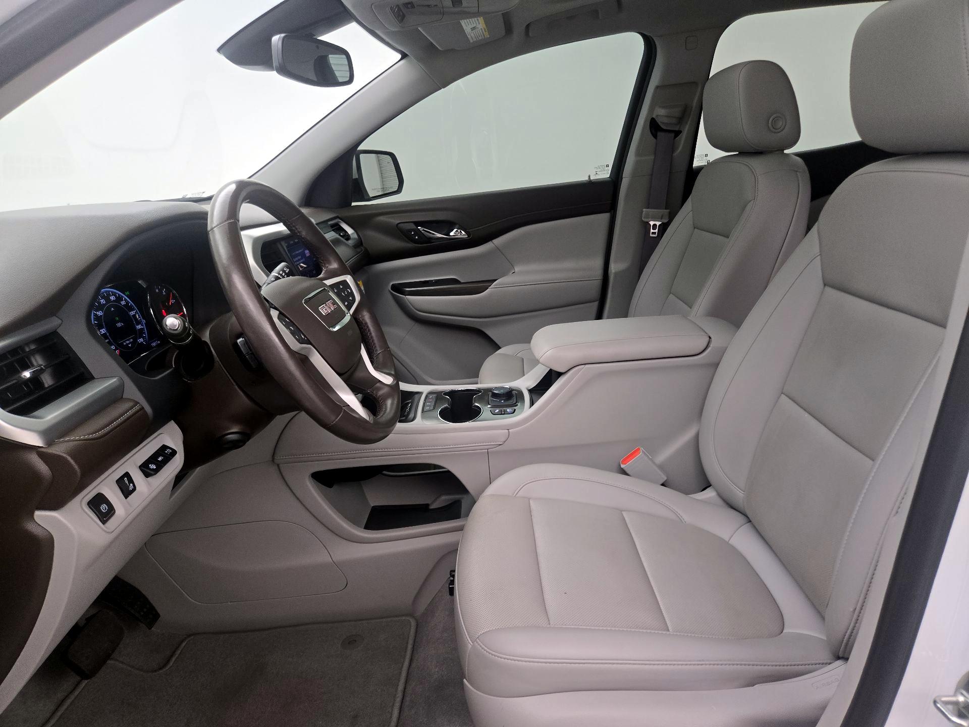 Thumbnail: 2022 GMC Acadia - 11