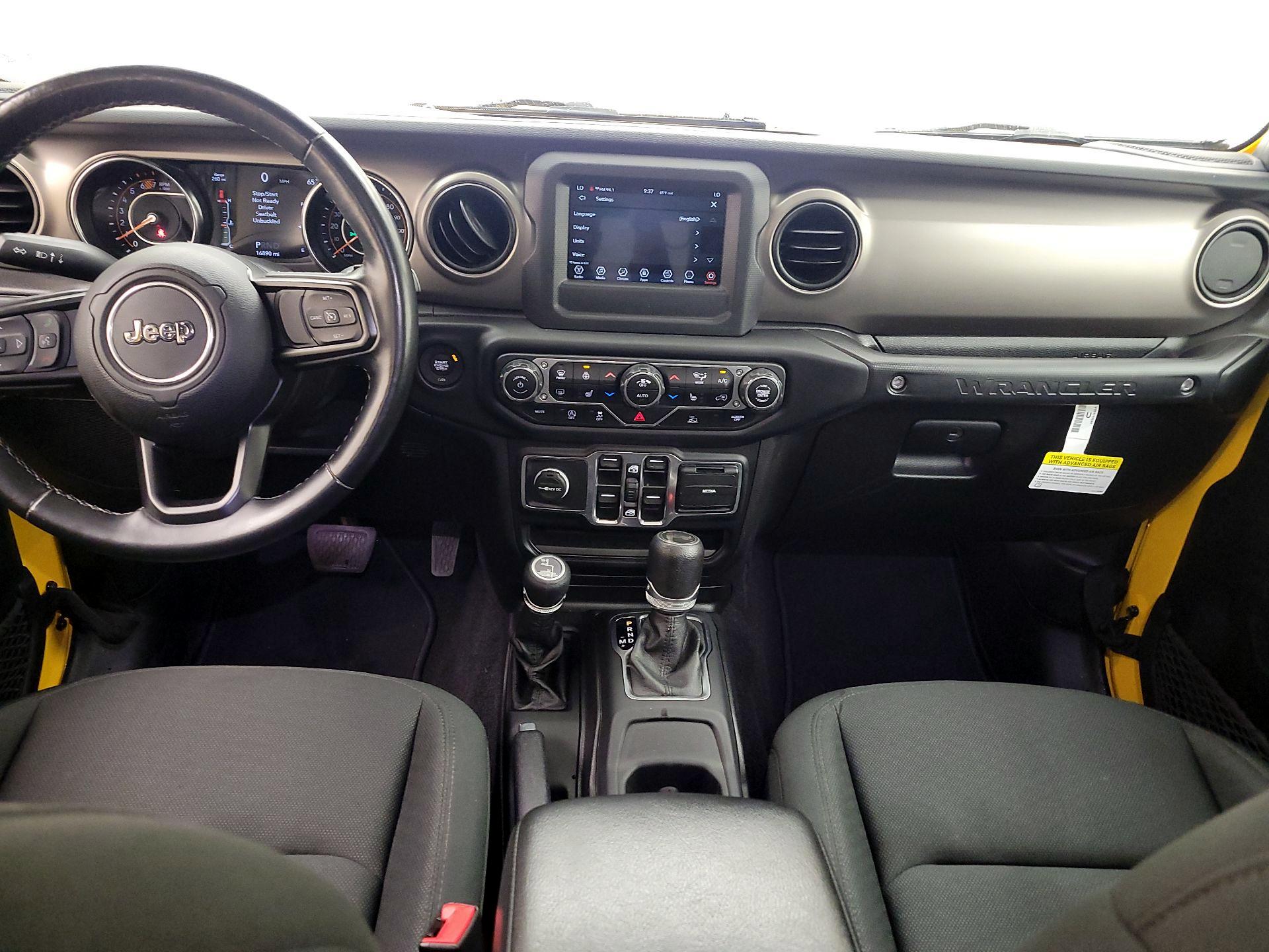 Thumbnail: 2021 Jeep Wrangler - 9