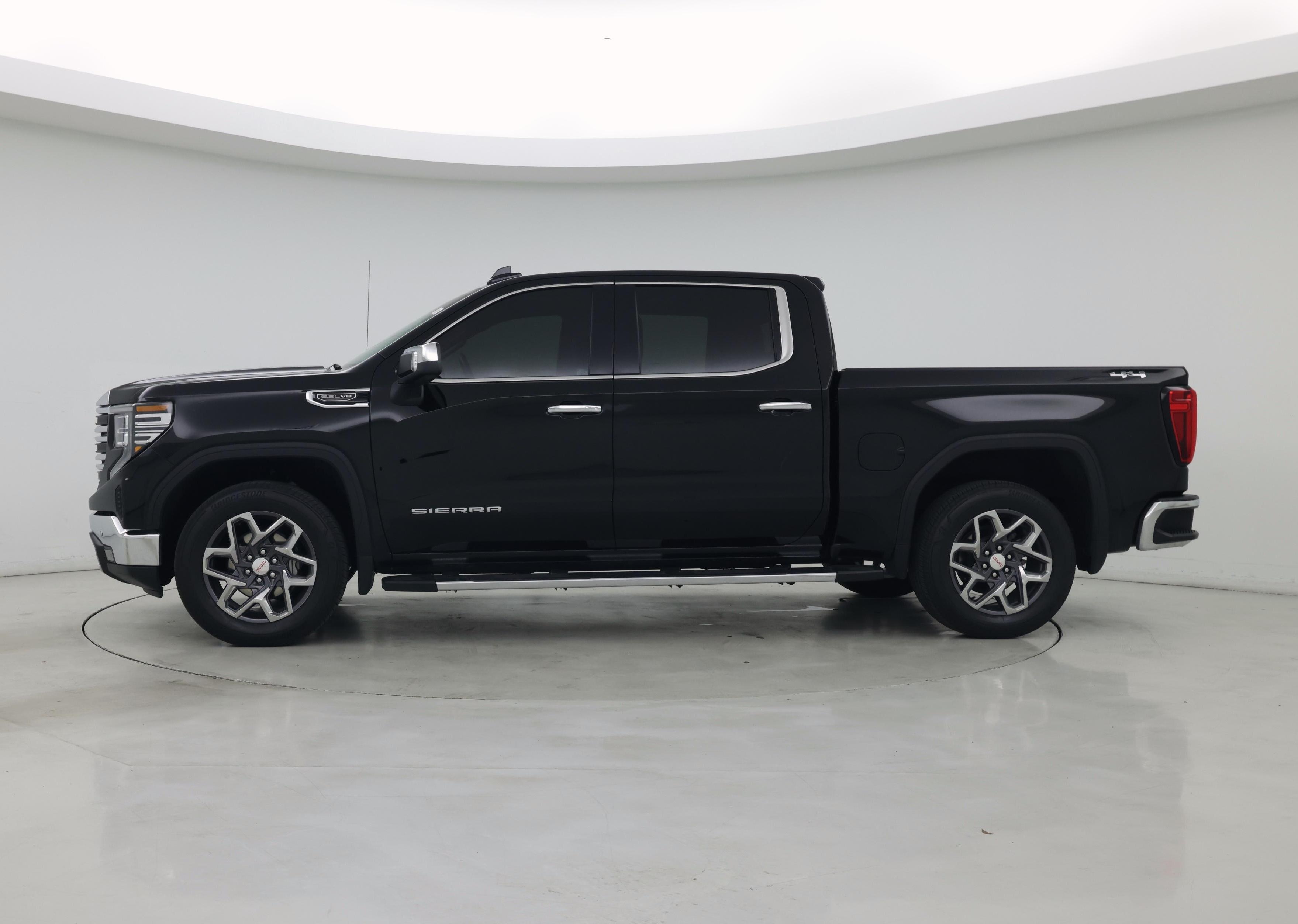 Thumbnail: 2025 GMC Sierra 1500 - 3