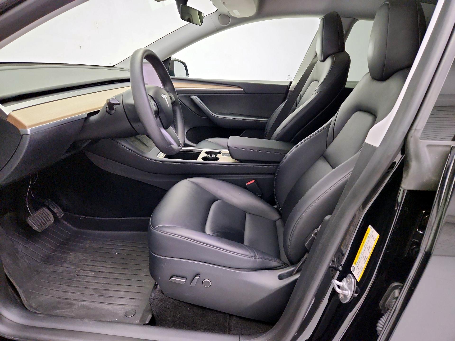 Thumbnail: 2023 Tesla Model Y - 11