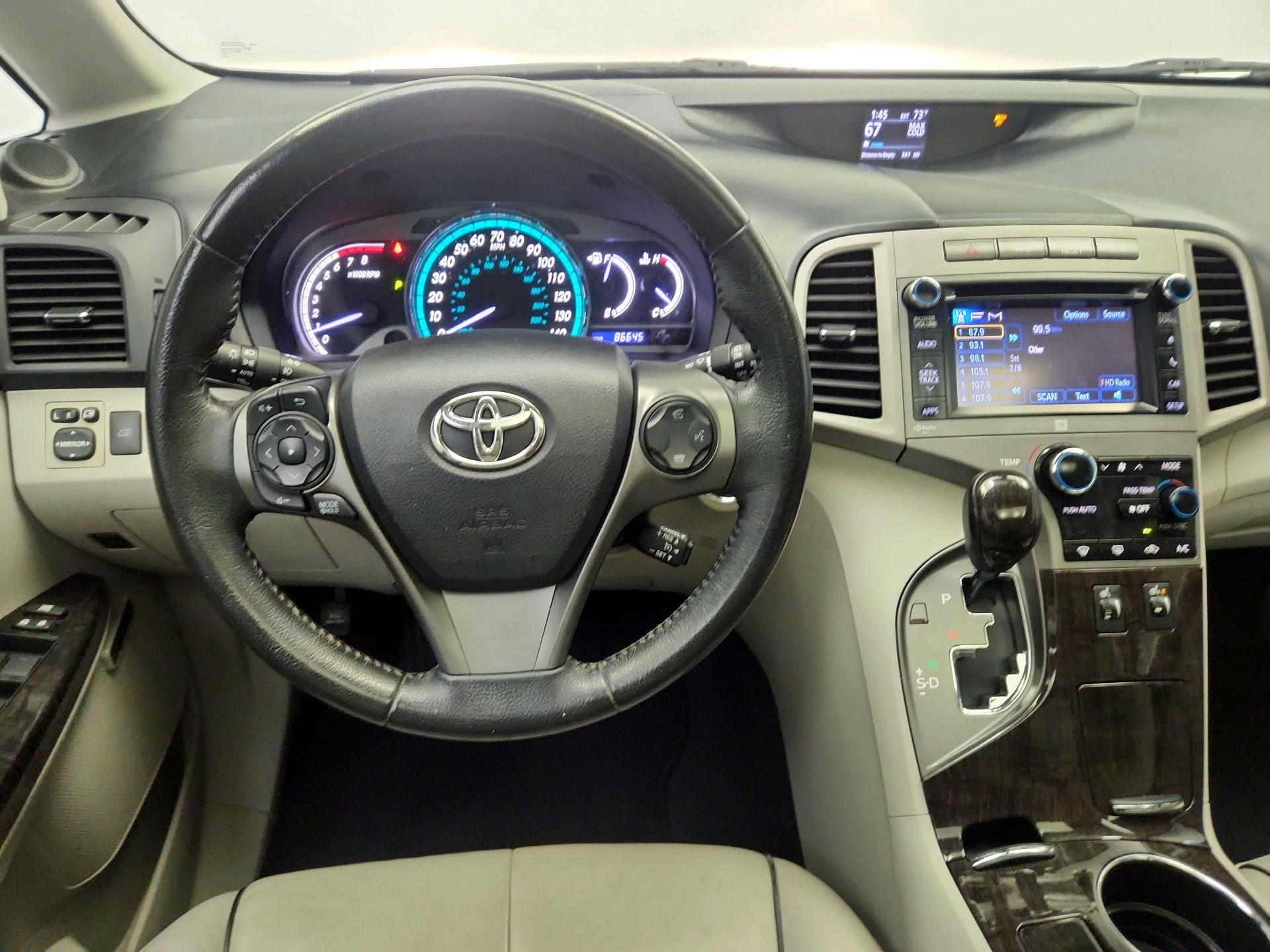 Thumbnail: 2014 Toyota Venza - 10