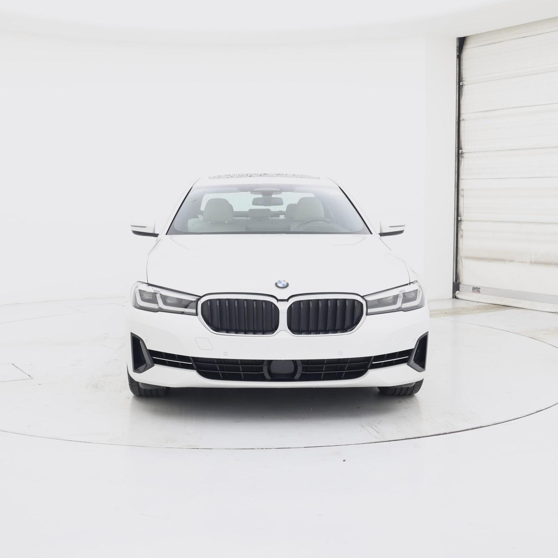 Thumbnail: 2023 BMW 5 Series - 5