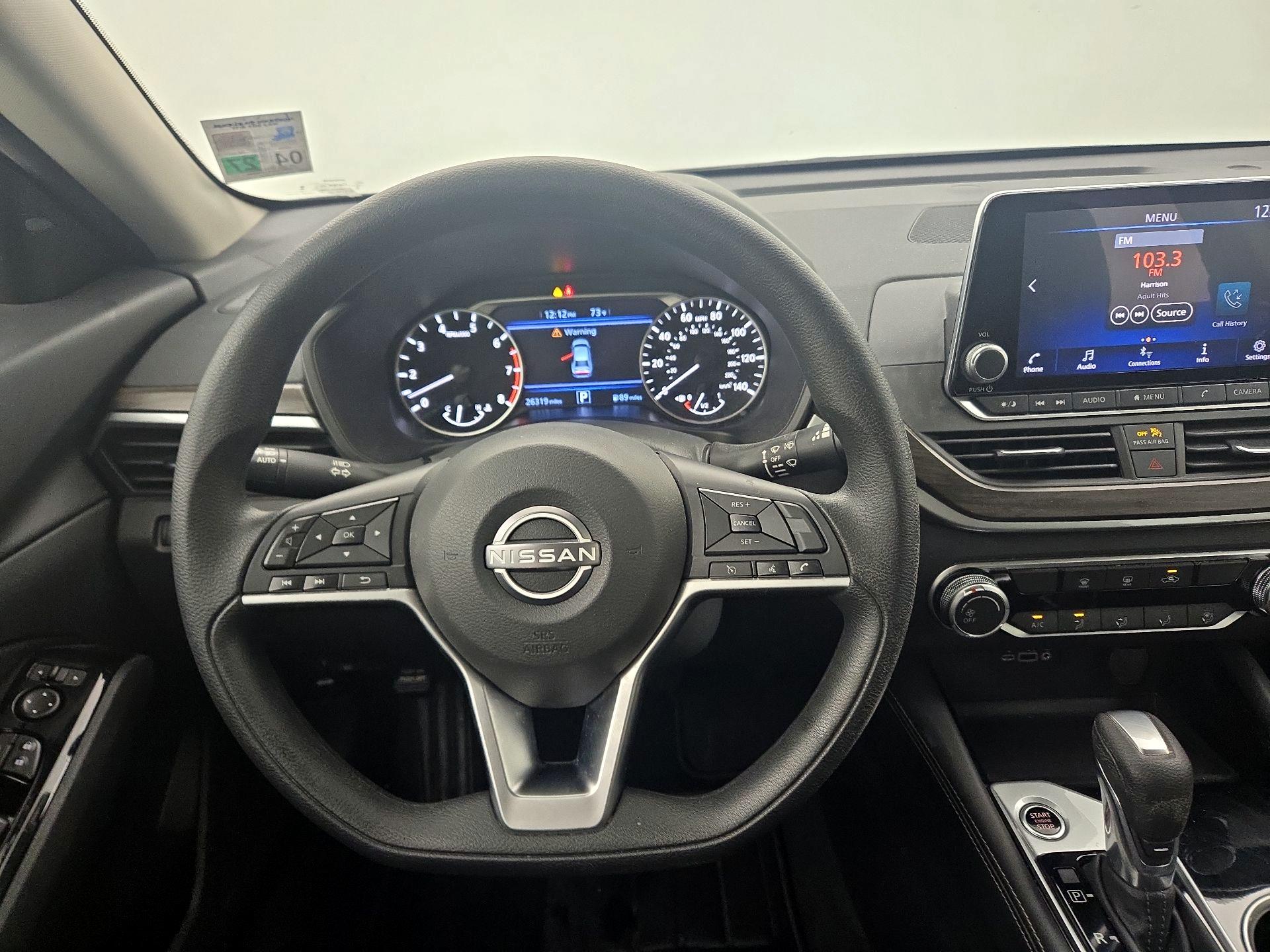 Thumbnail: 2023 Nissan Altima - 10