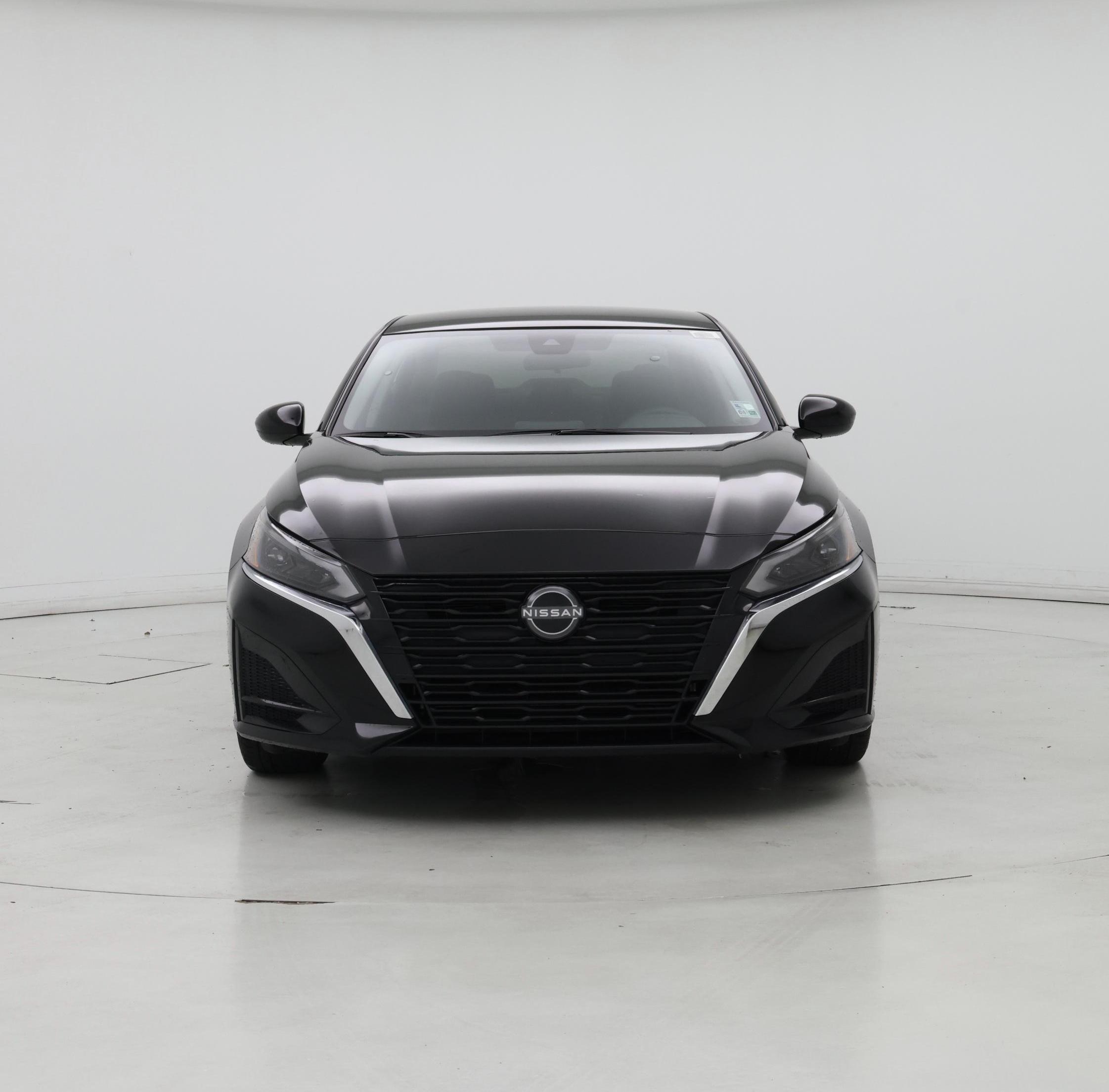 Thumbnail: 2023 Nissan Altima - 5