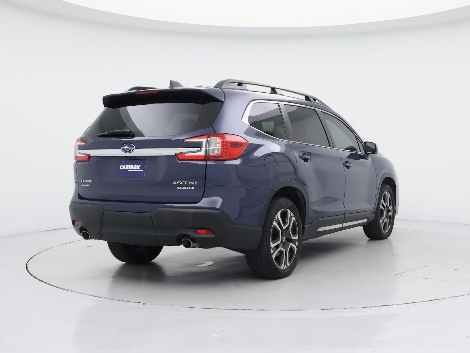 2023 Subaru Ascent Limited - Photo 9