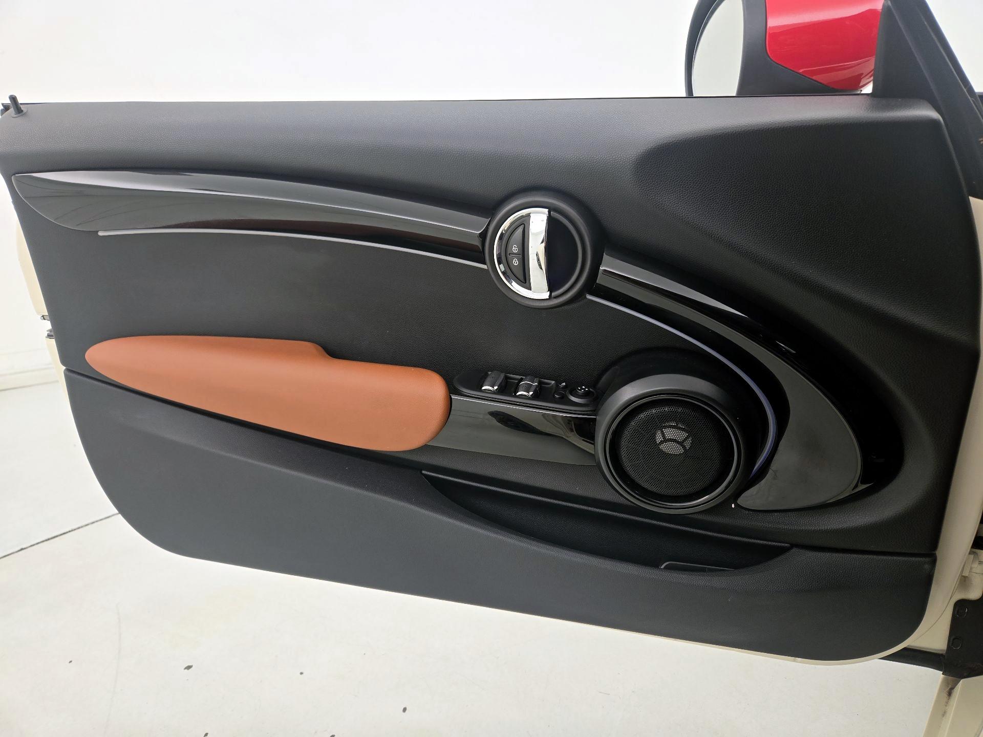 Thumbnail: 2022 MINI Cooper - 12