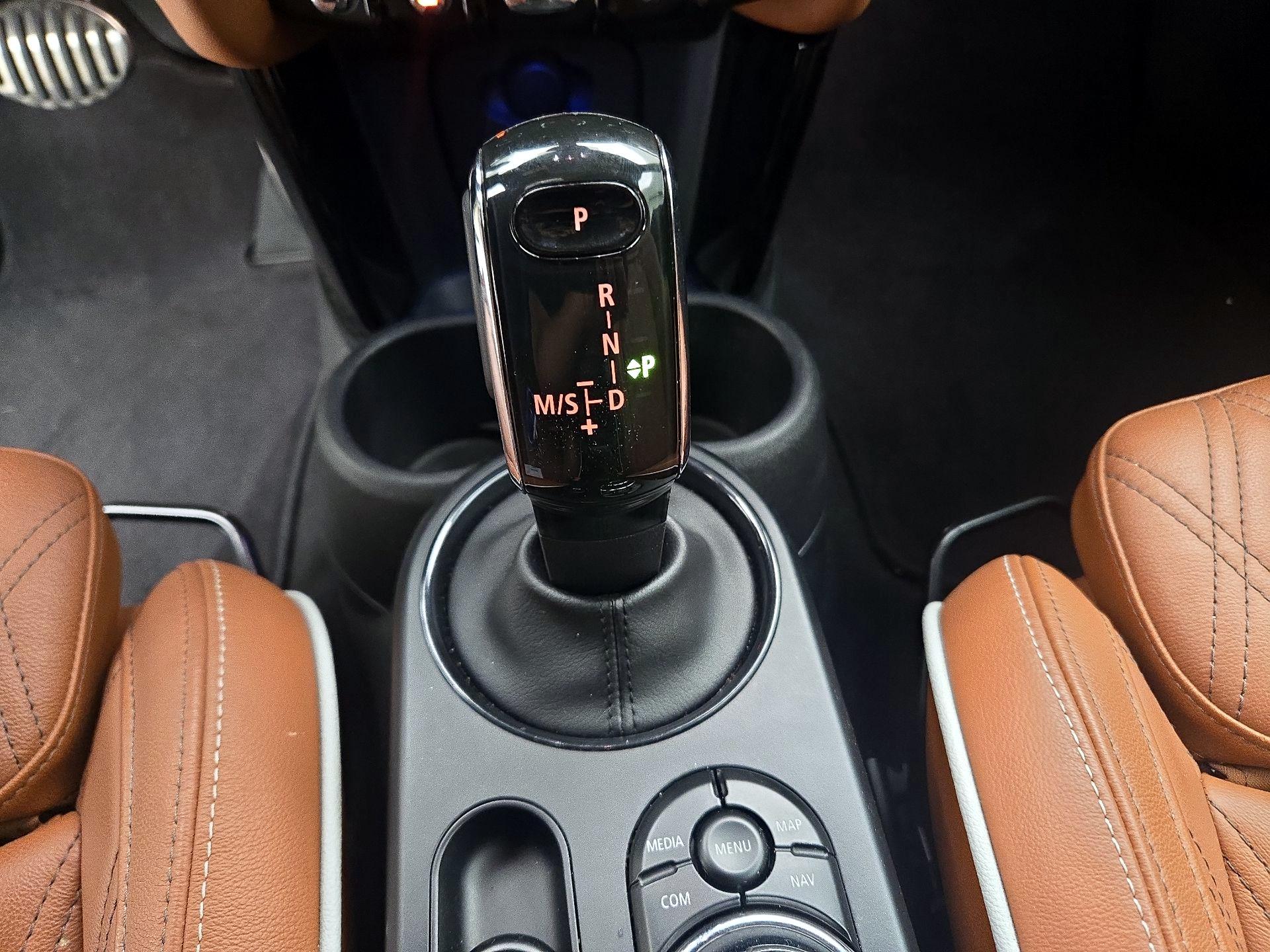 Thumbnail: 2022 MINI Cooper - 18