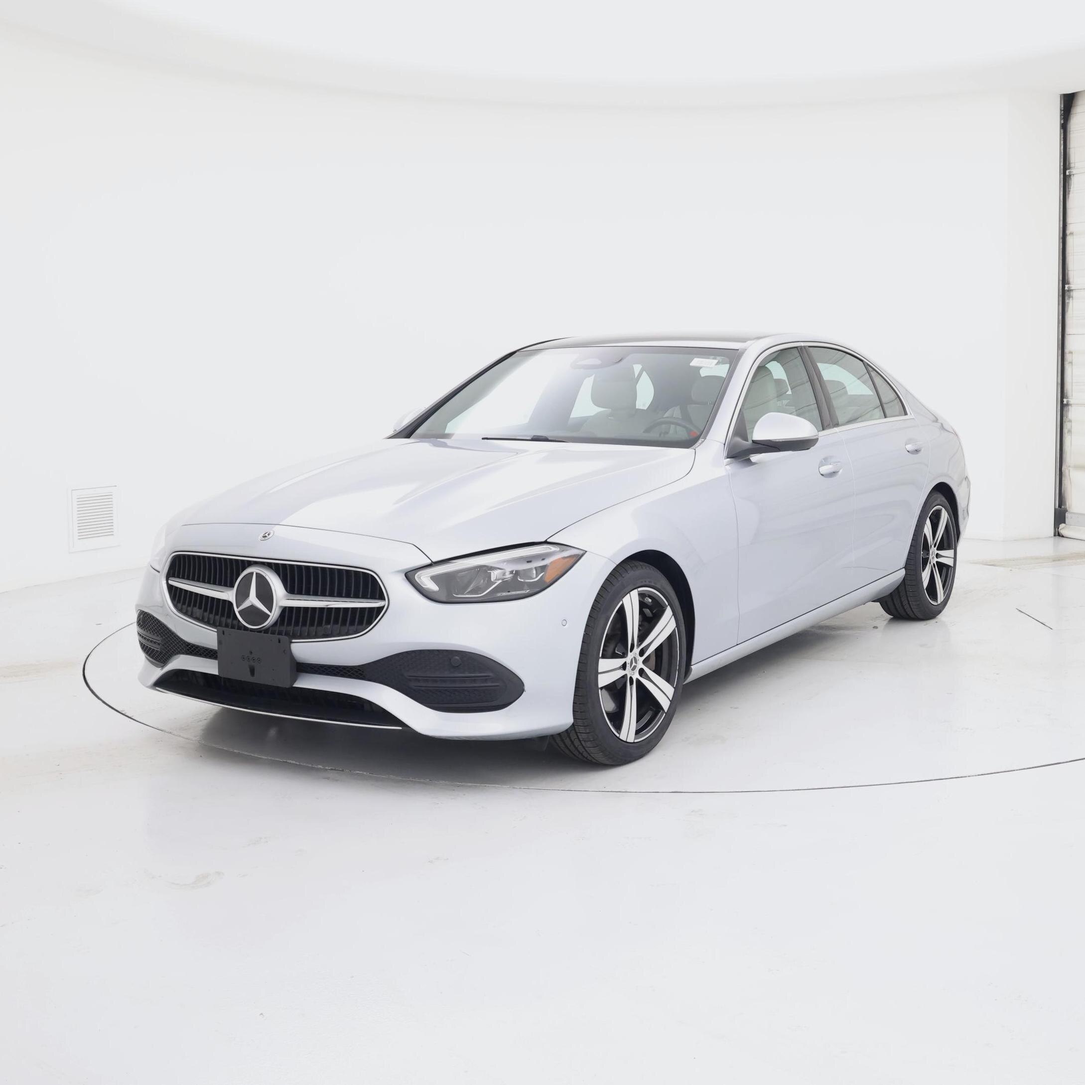 Thumbnail: 2025 Mercedes-Benz C-Class - 4