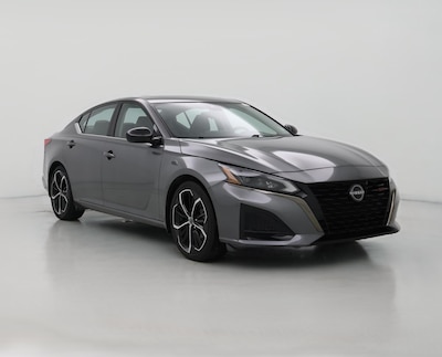 2023 Nissan Altima SR