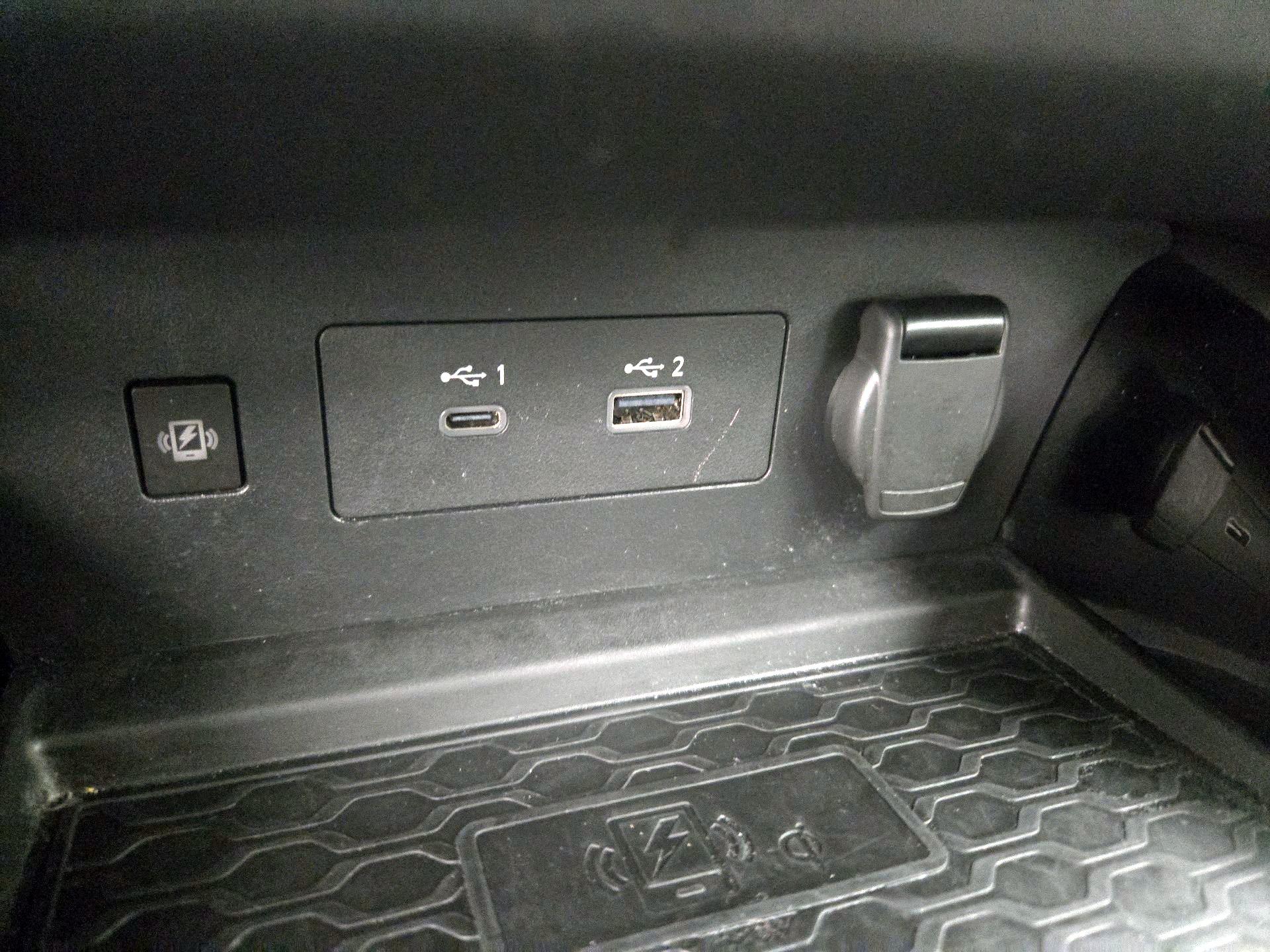 Thumbnail: 2023 Nissan Altima - 19