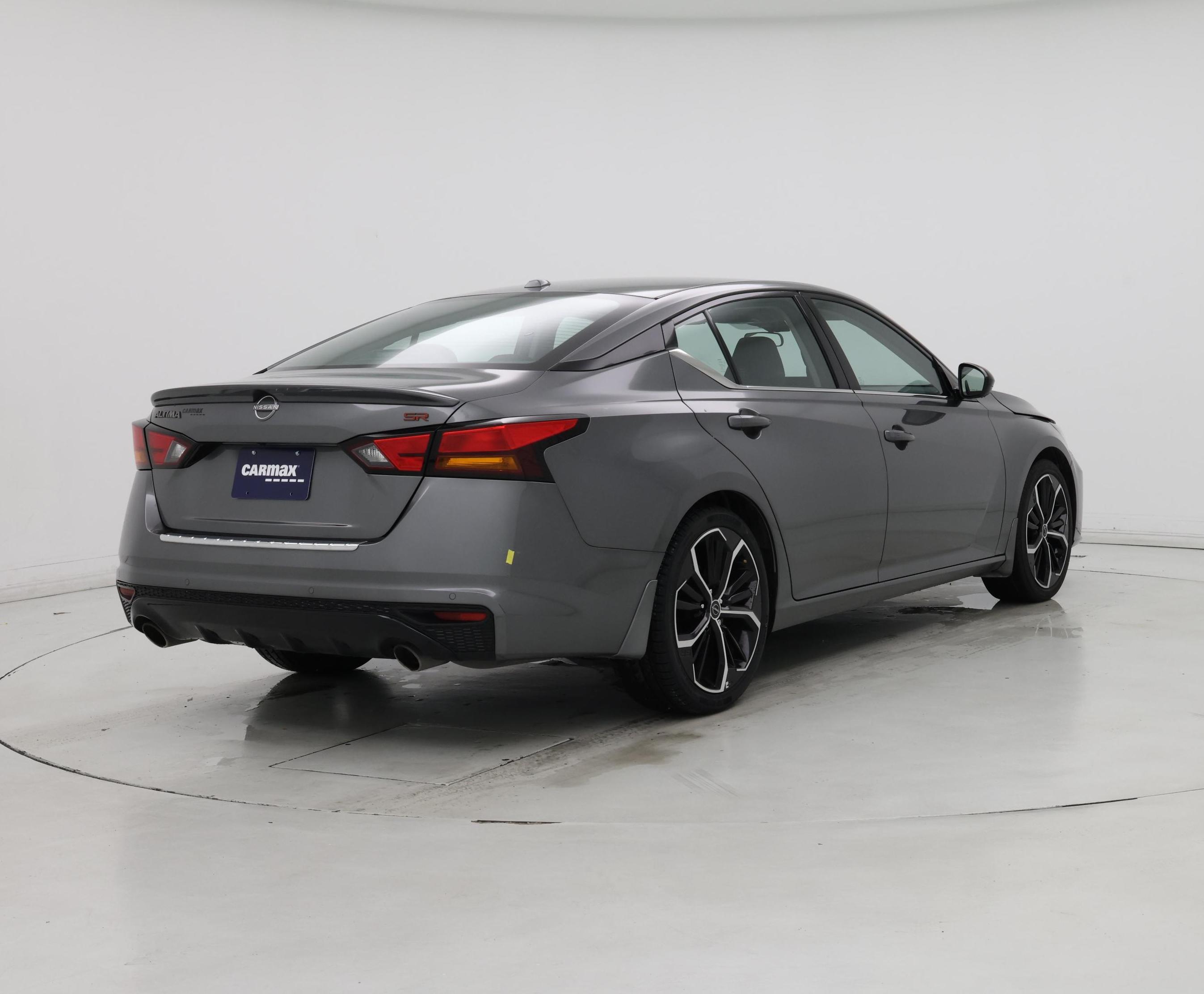 Thumbnail: 2023 Nissan Altima - 8