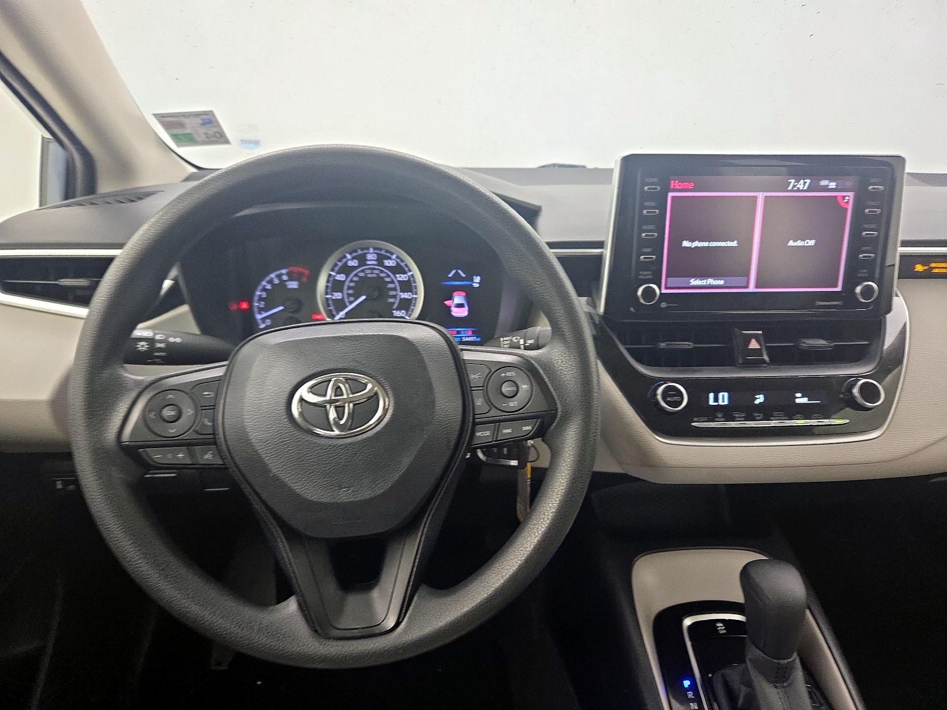 Thumbnail: 2021 Toyota Corolla - 10