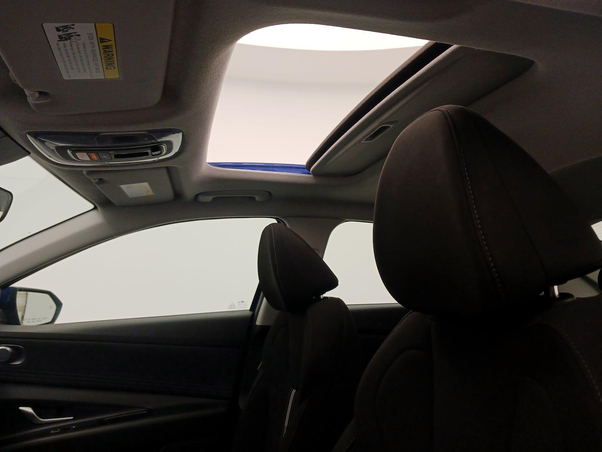 Thumbnail: 2025 Hyundai Elantra - 20