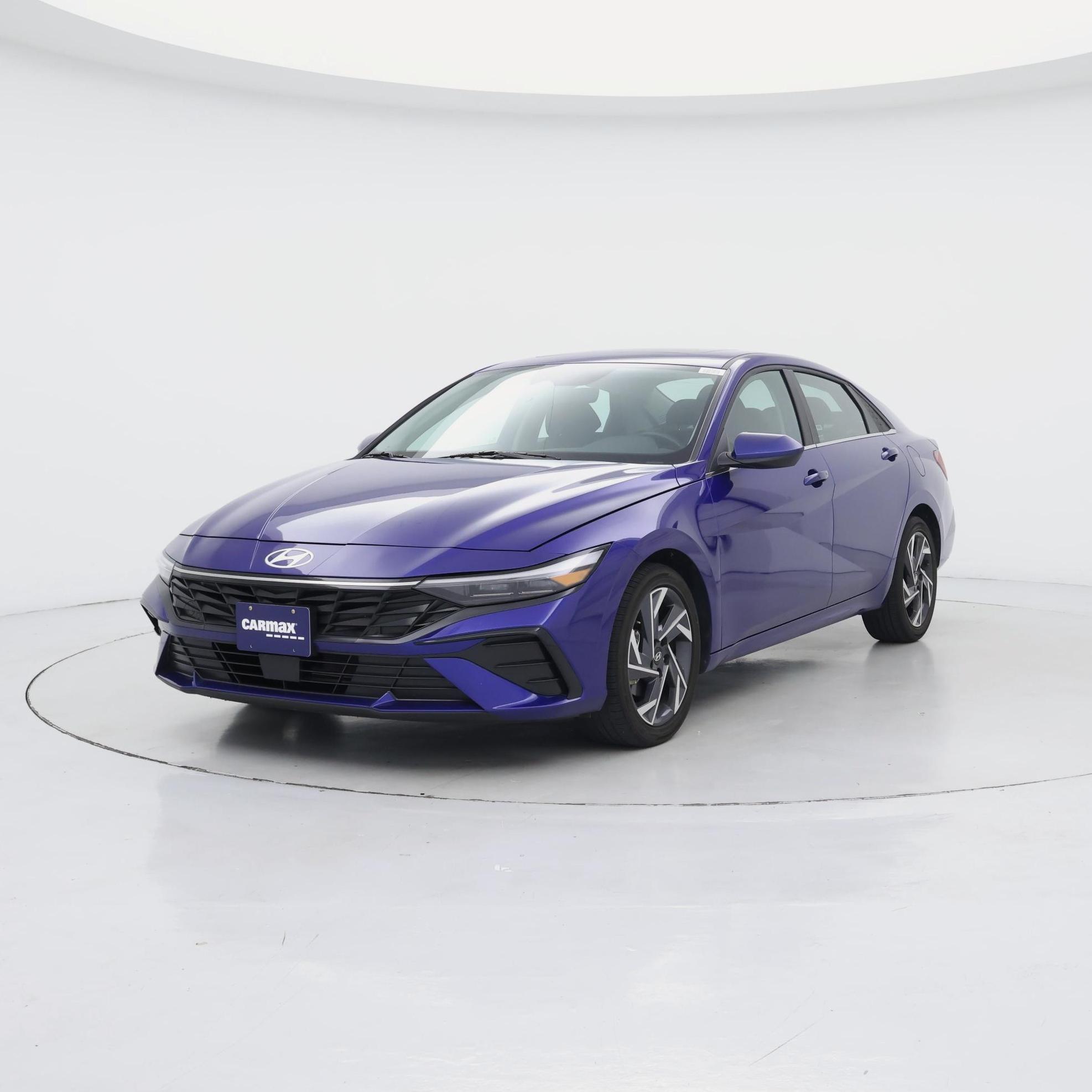 Thumbnail: 2025 Hyundai Elantra - 4