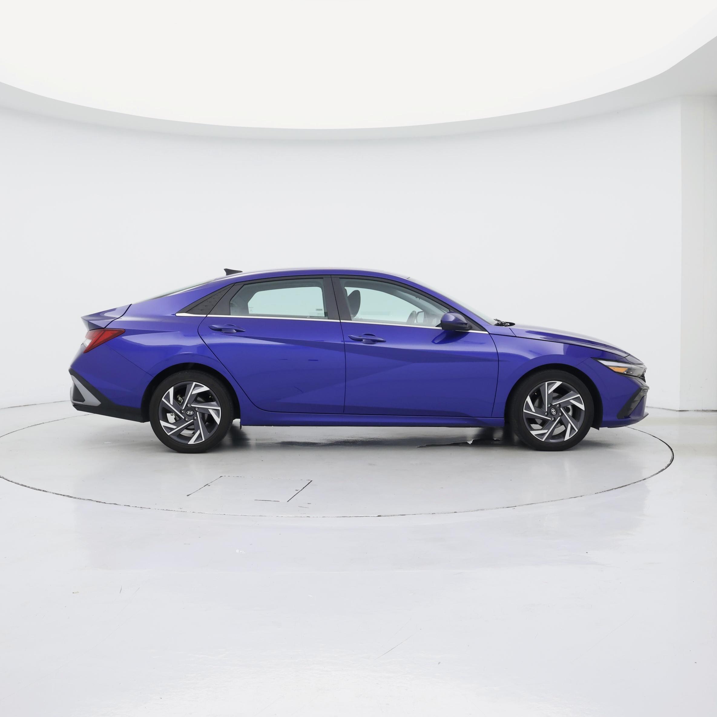 Thumbnail: 2025 Hyundai Elantra - 7