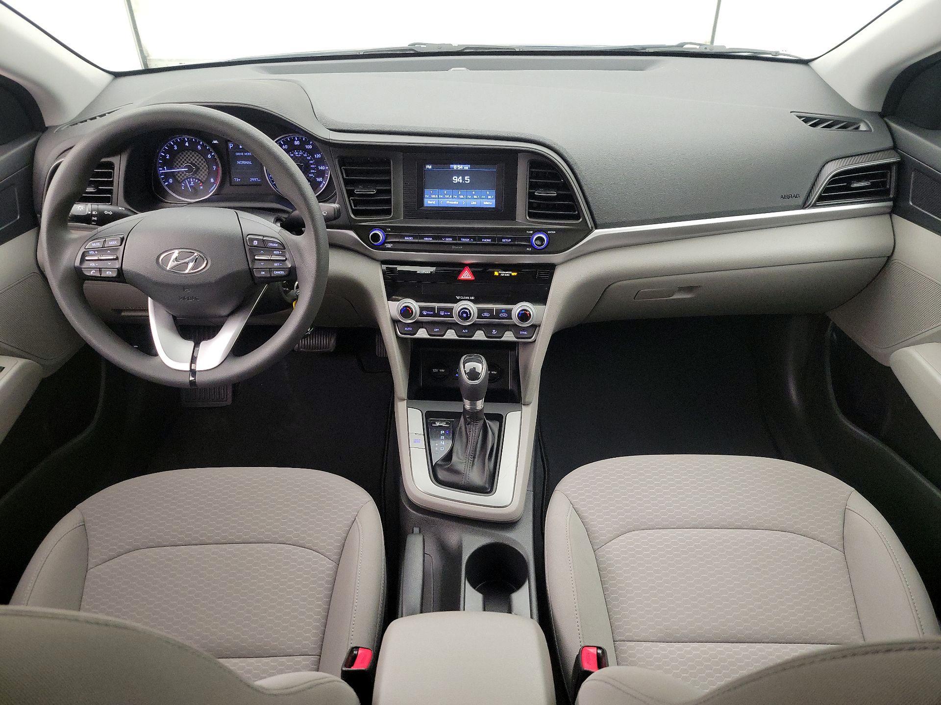 Thumbnail: 2020 Hyundai Elantra - 9