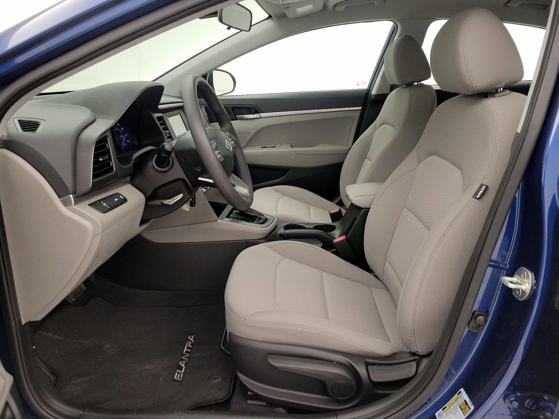 Thumbnail: 2020 Hyundai Elantra - 11