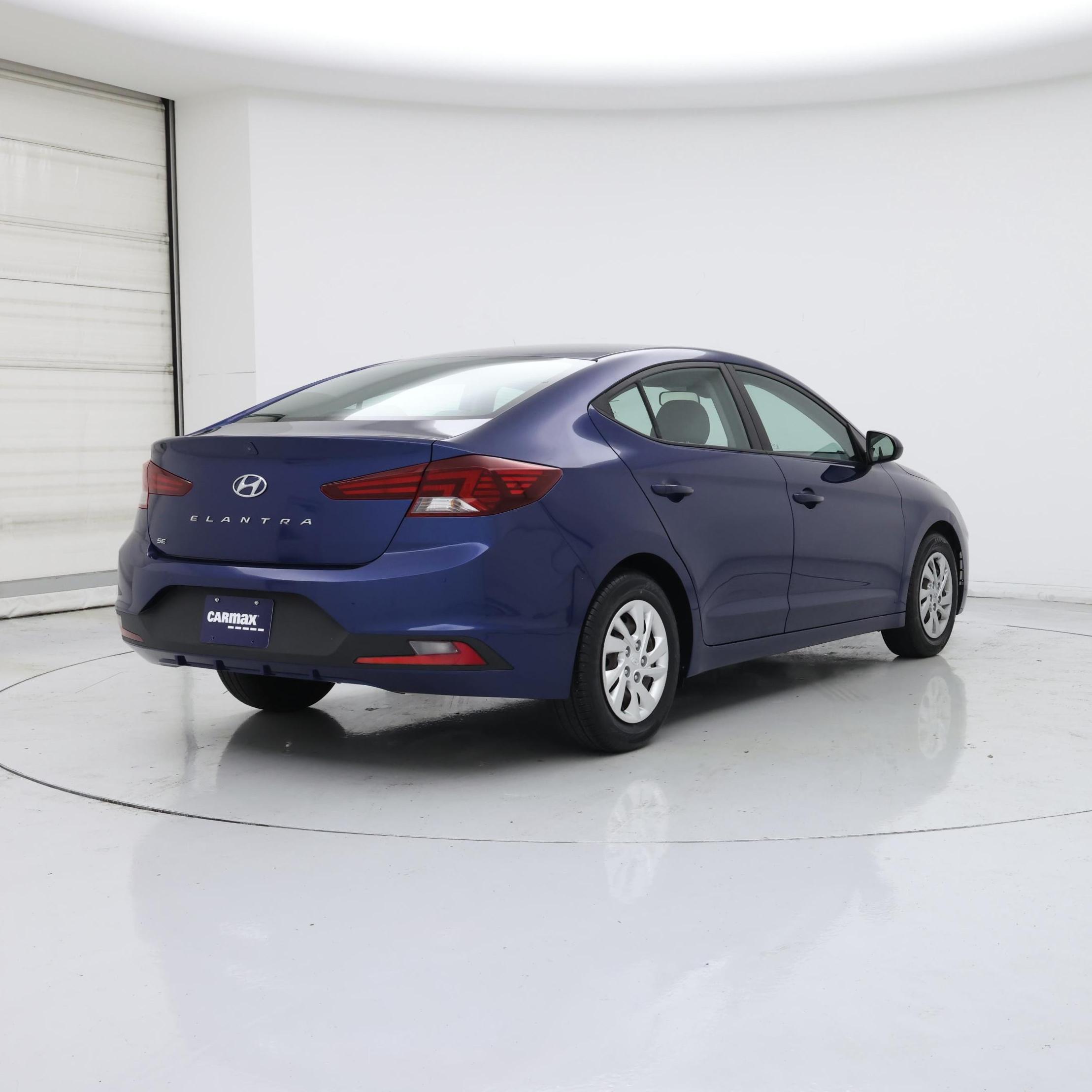 Thumbnail: 2020 Hyundai Elantra - 8