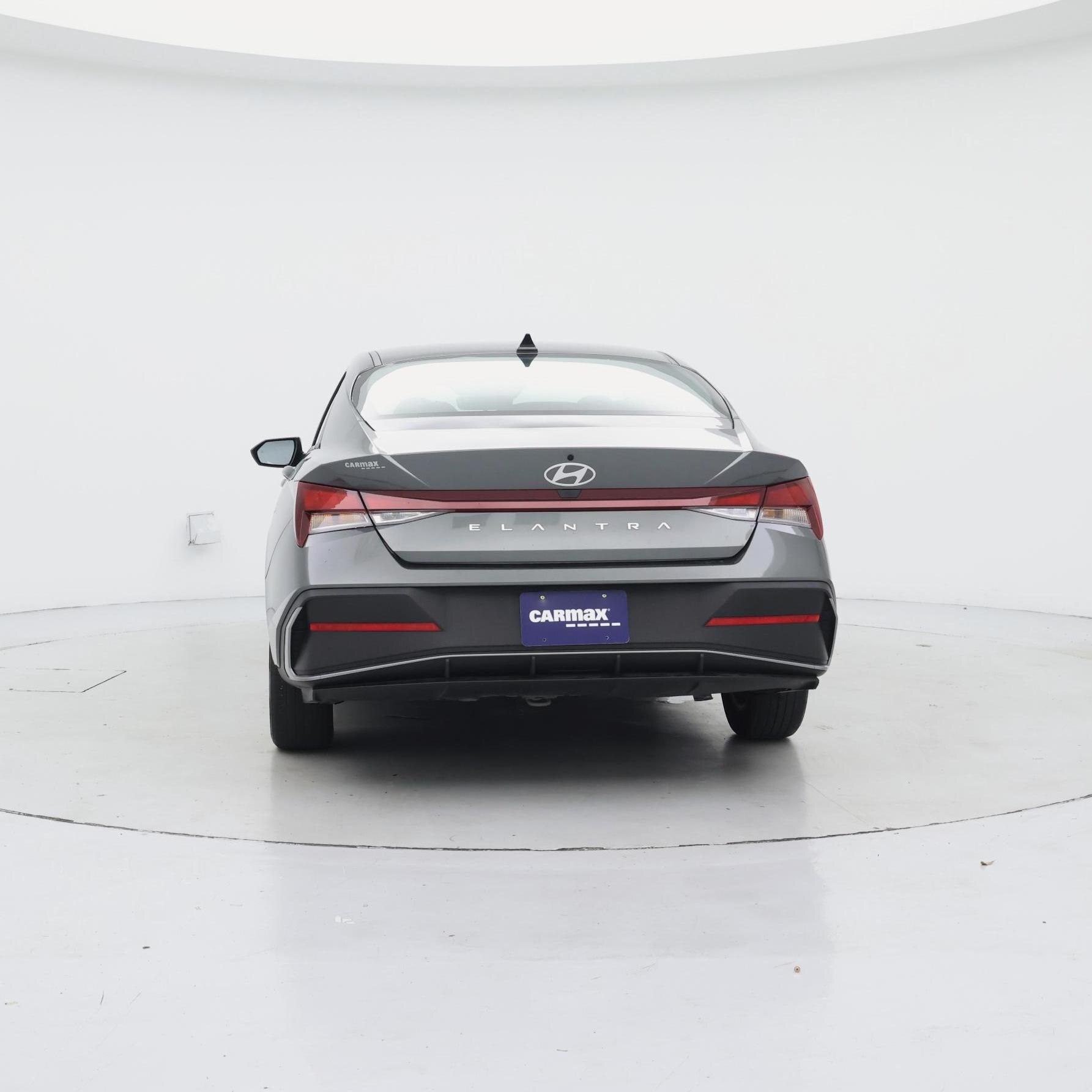 Thumbnail: 2025 Hyundai Elantra - 6