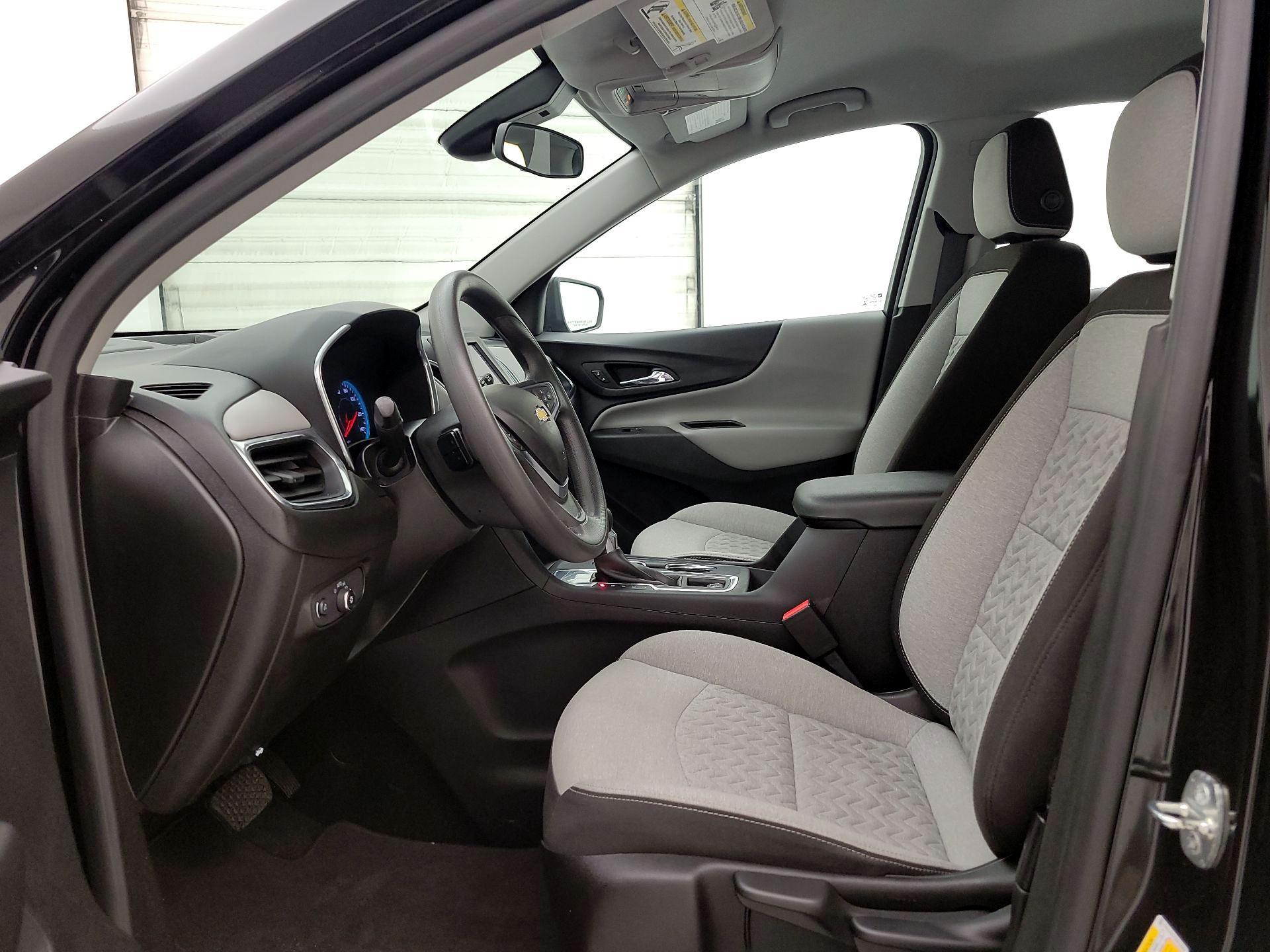 Thumbnail: 2022 Chevrolet Equinox - 11