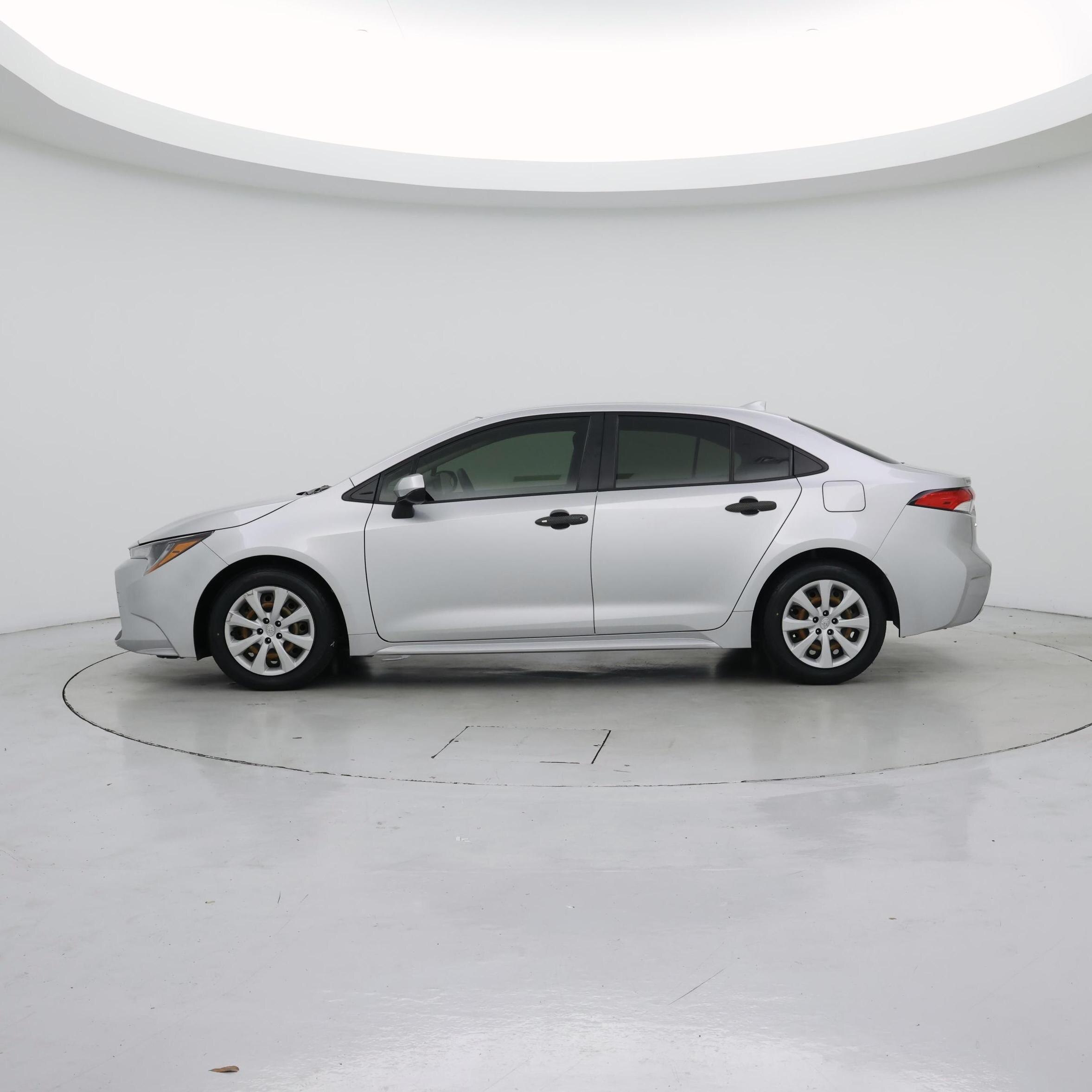 Thumbnail: 2022 Toyota Corolla - 3