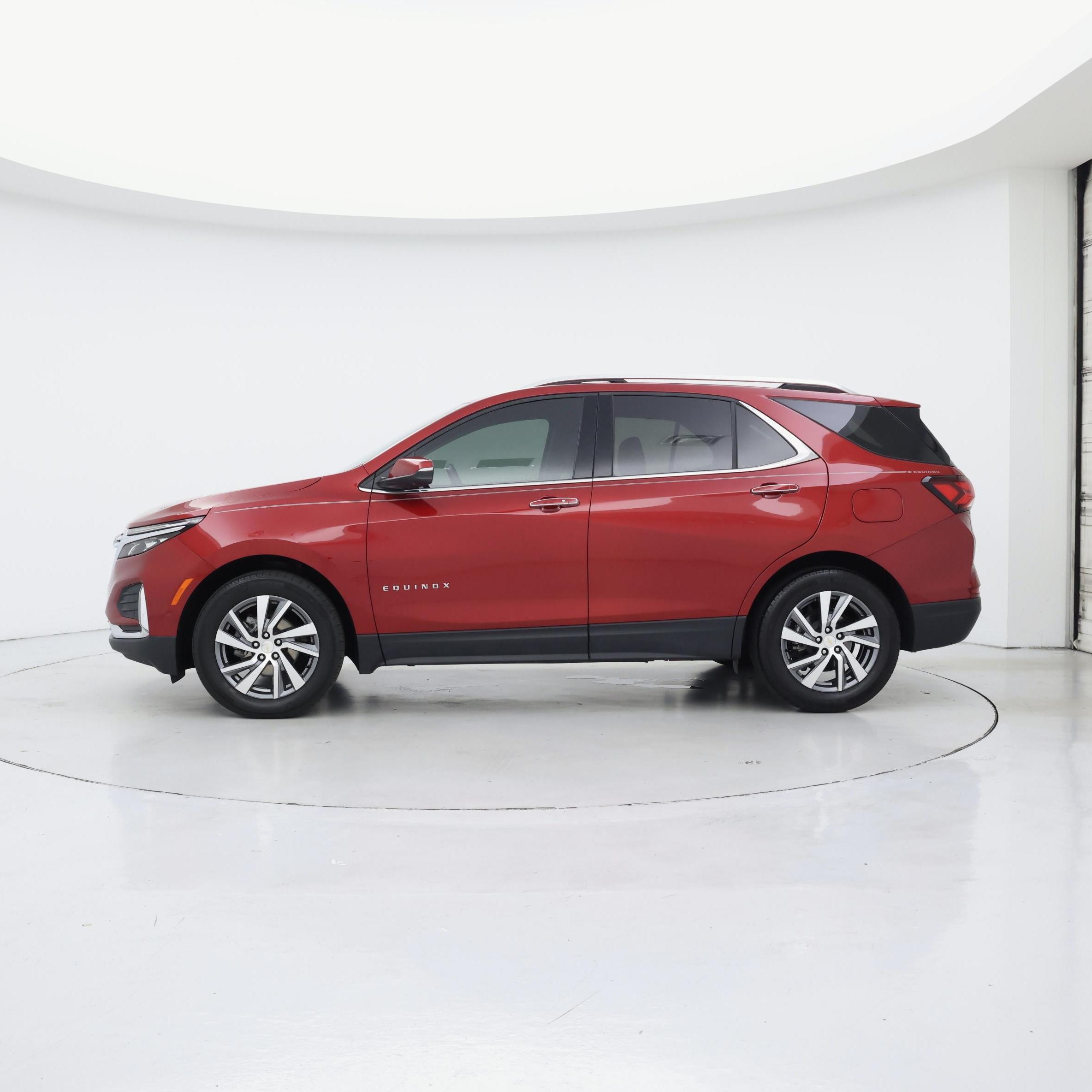 Thumbnail: 2023 Chevrolet Equinox - 3